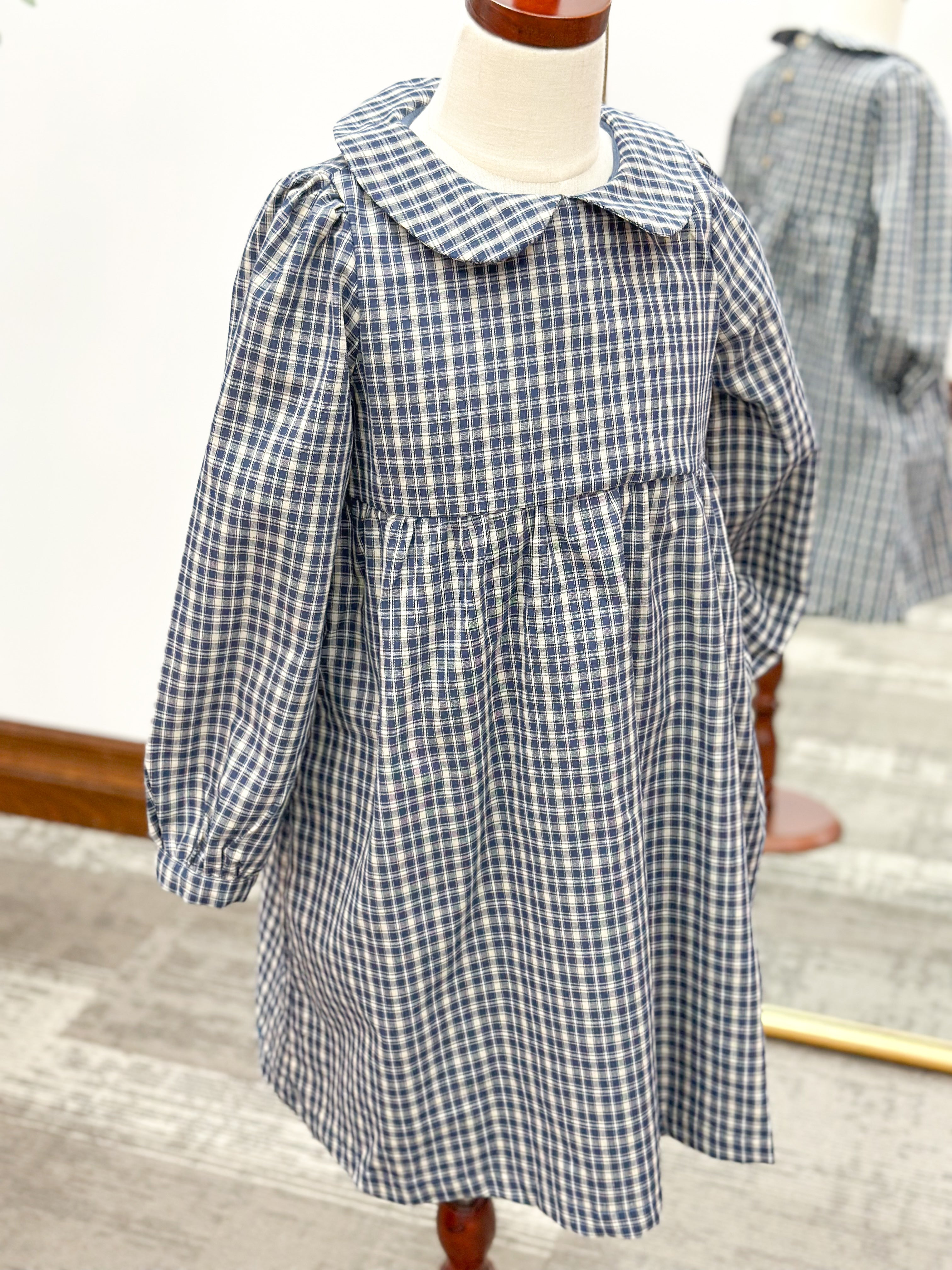 Girls Peter Pan Collar Plaid Dress