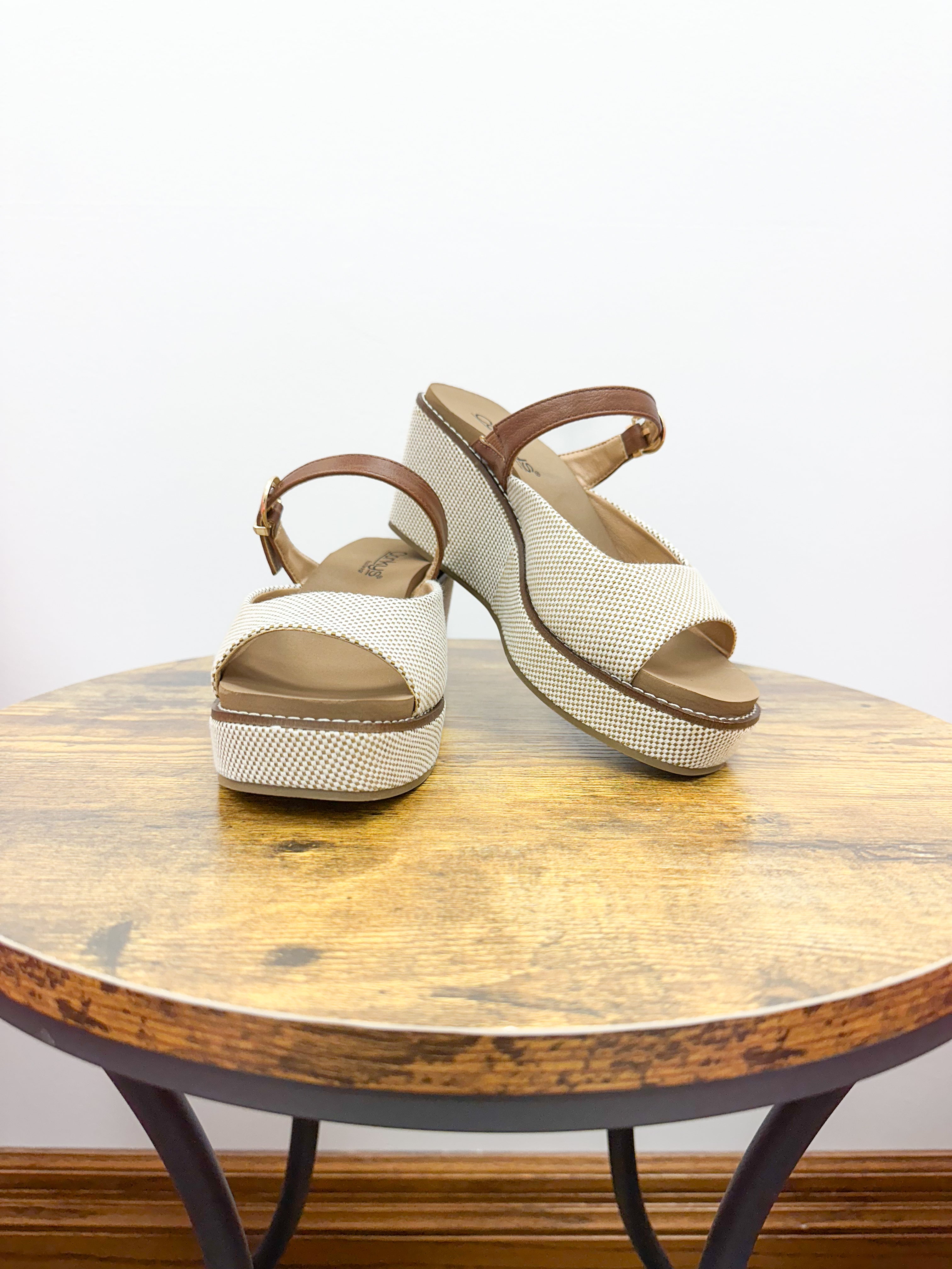 Corkys Treat Yourself Bourbon Combo Sandals