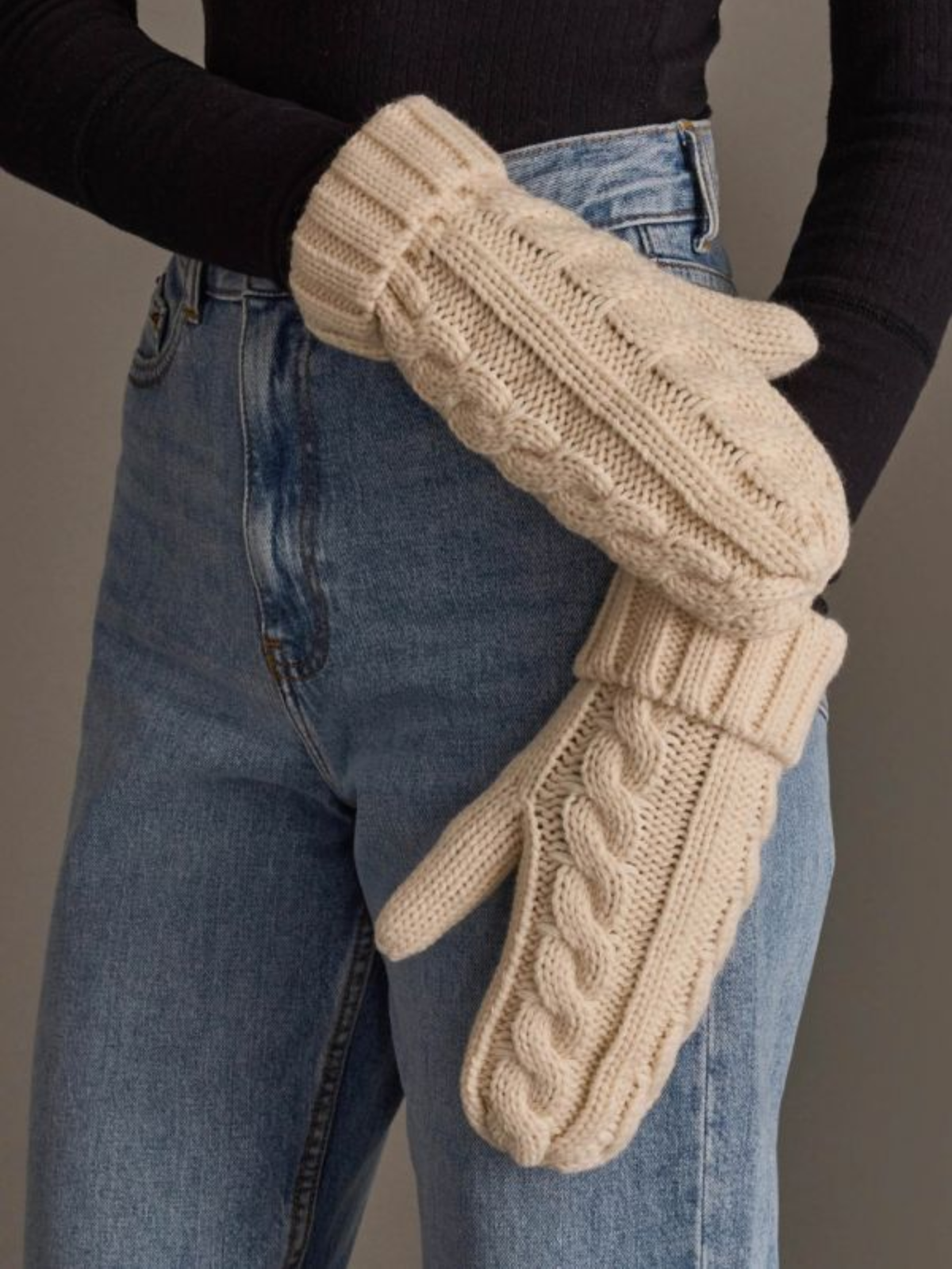 Cream Cable Knit Mittens