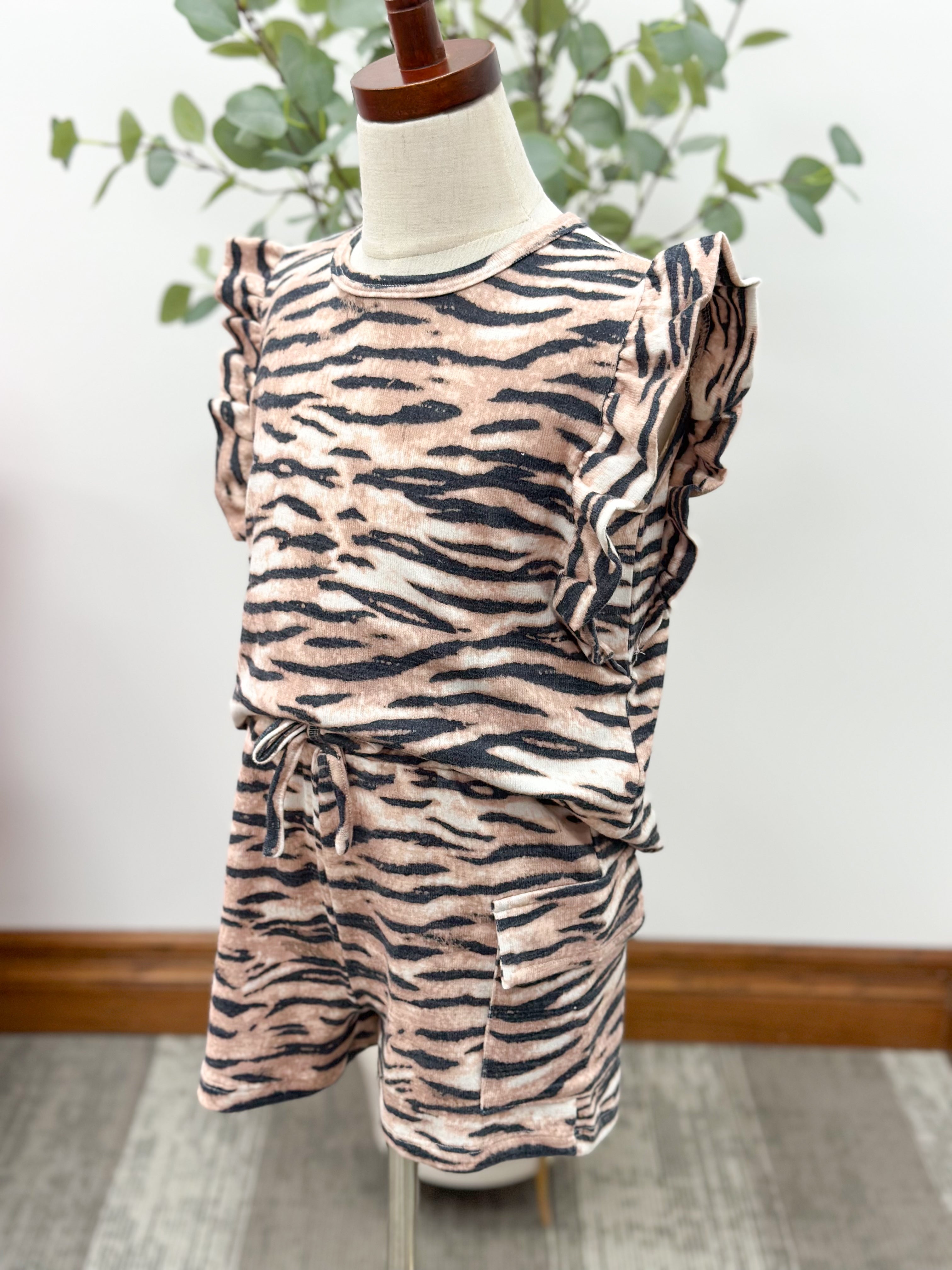 Girls Tiger Stripe Short Set
