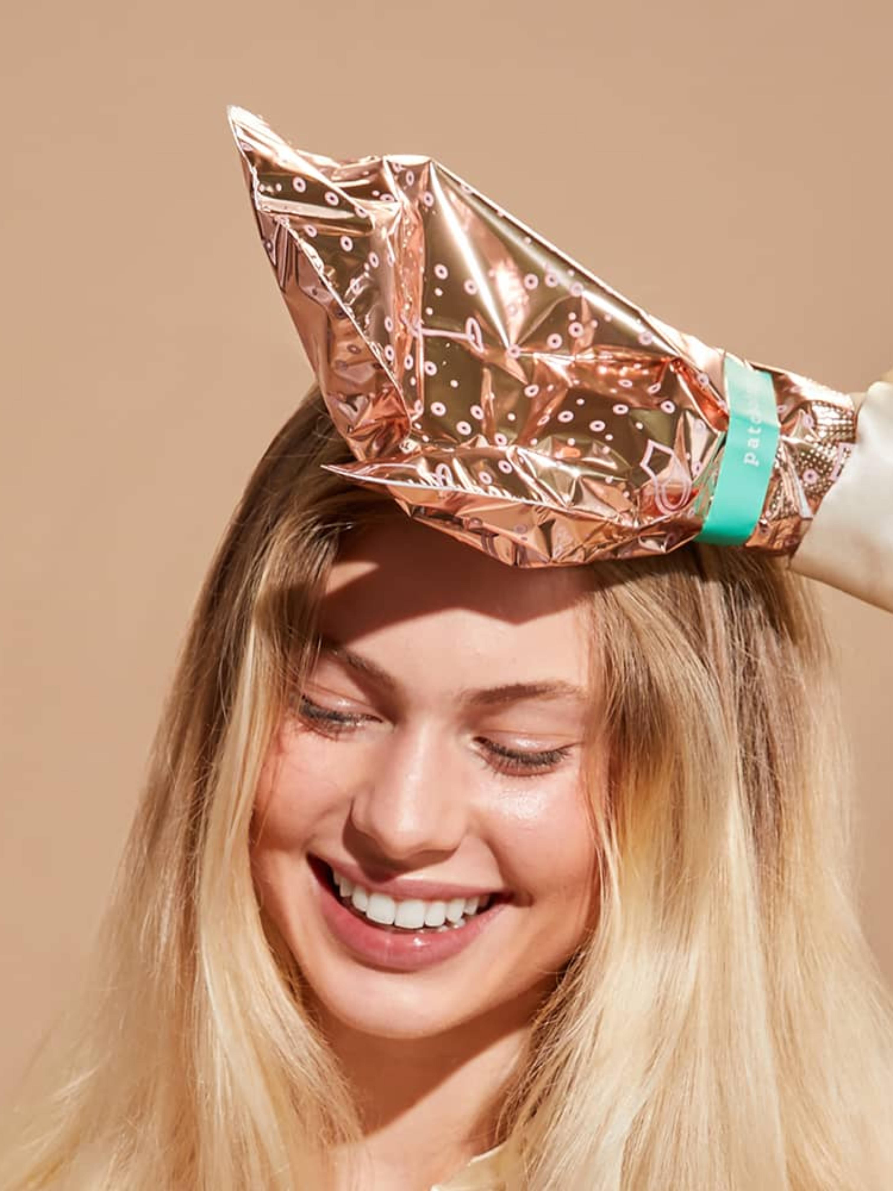 Rosé Toes Renewing Hand Mask - 1 Treatment