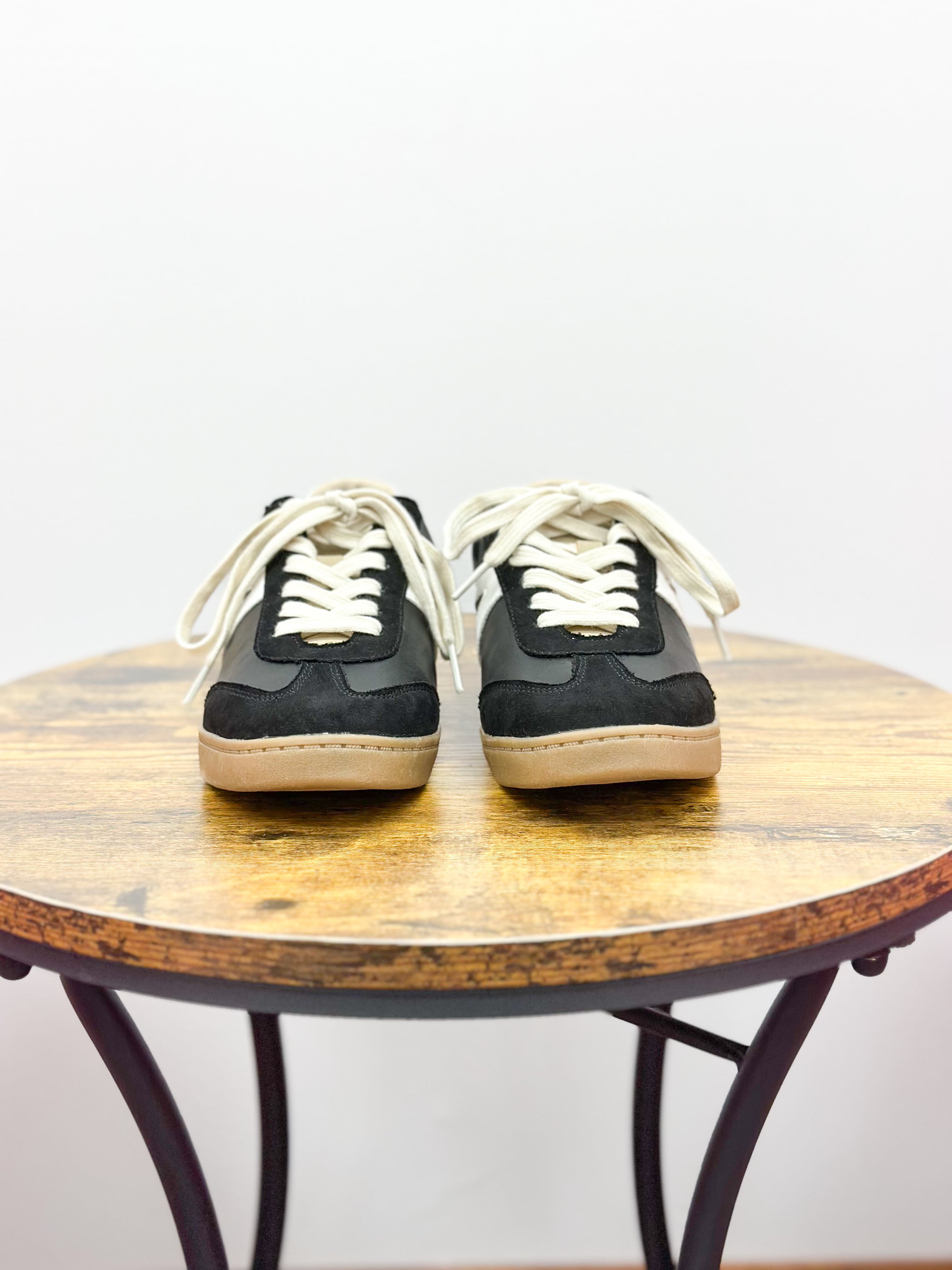 Ava Black & Cream Flat Sneakers
