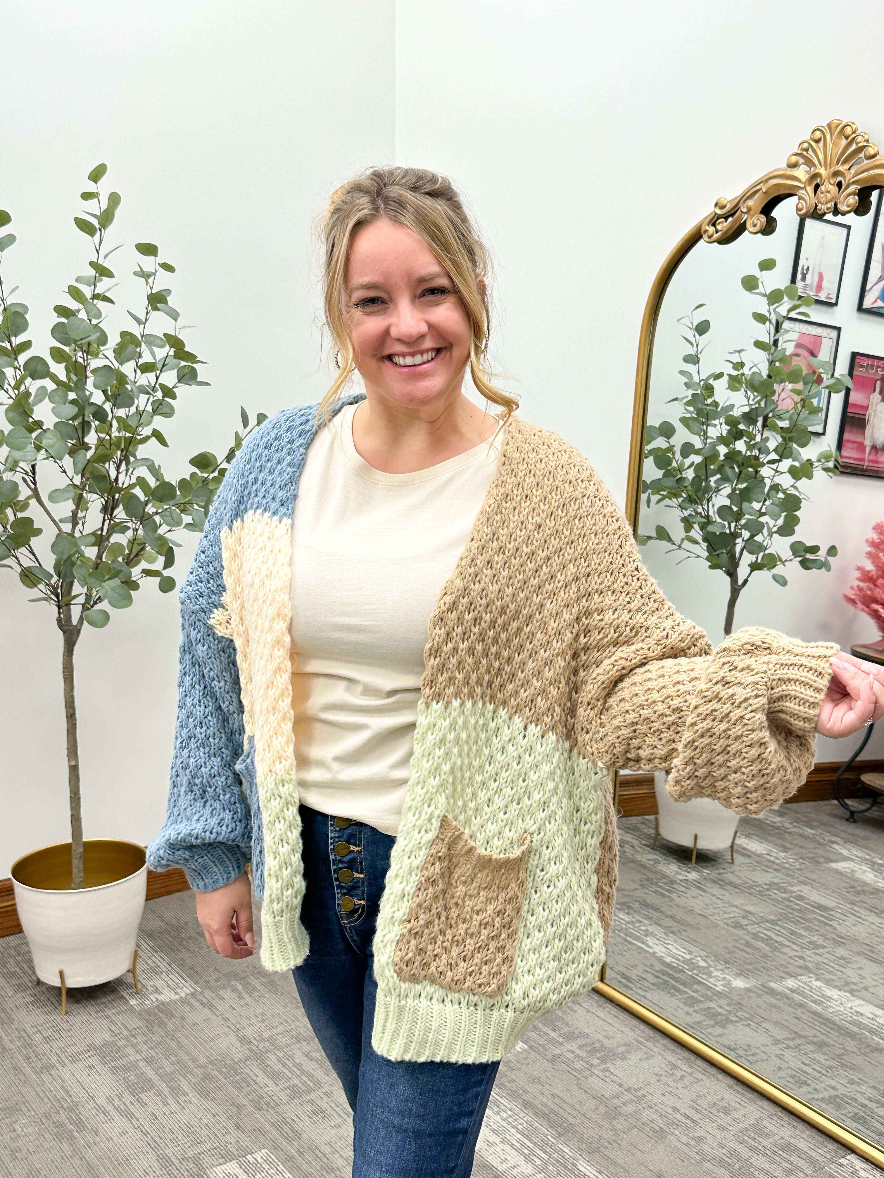 Chunky Knit Color Block Cardigan