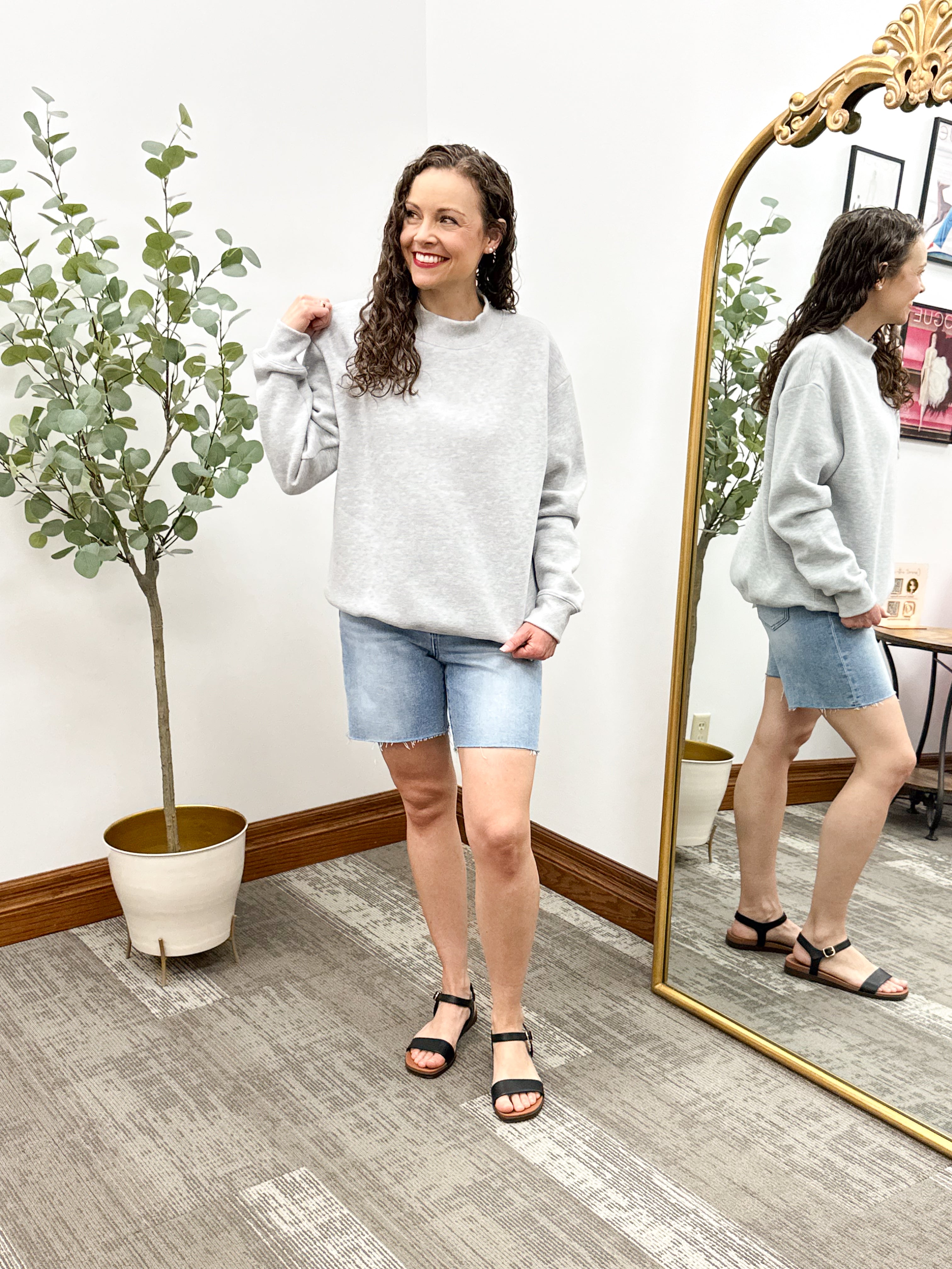 Oversized Mock Neck Sweatshirt