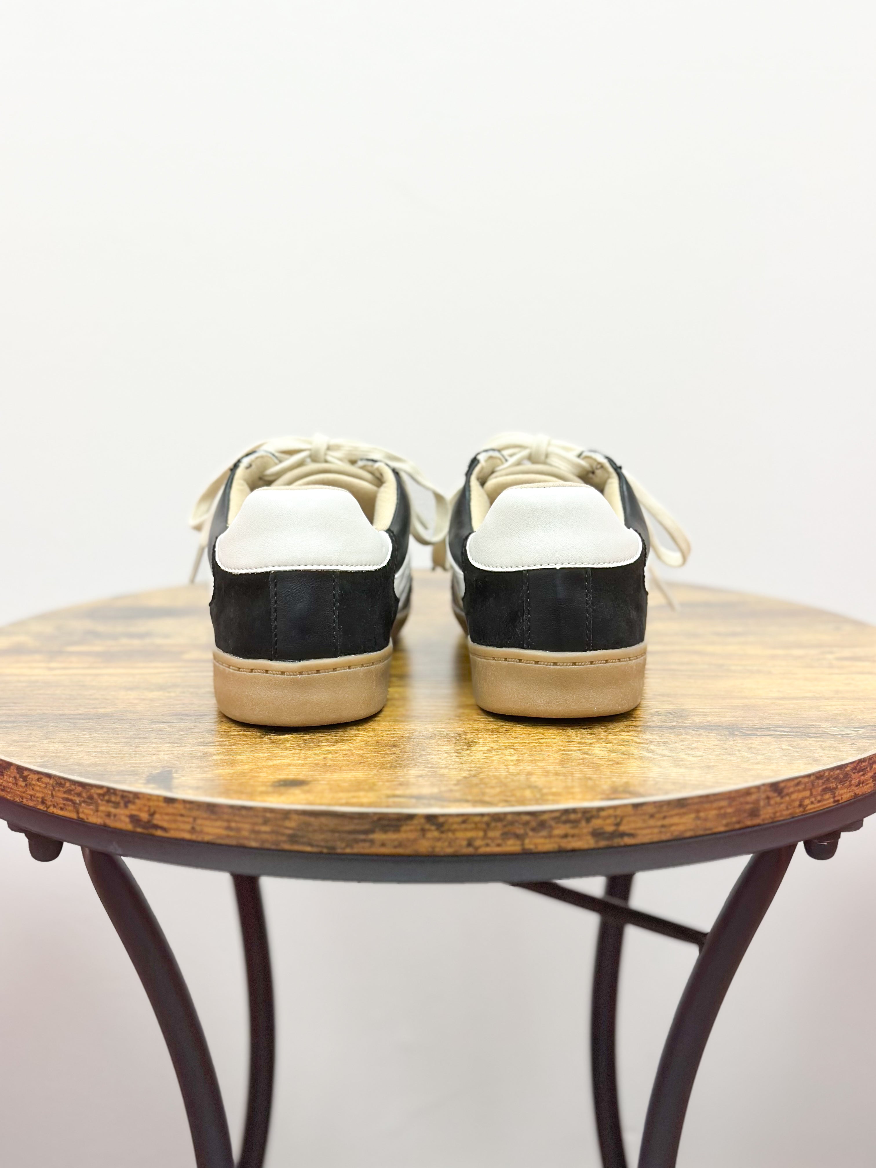 Ava Black & Cream Flat Sneakers