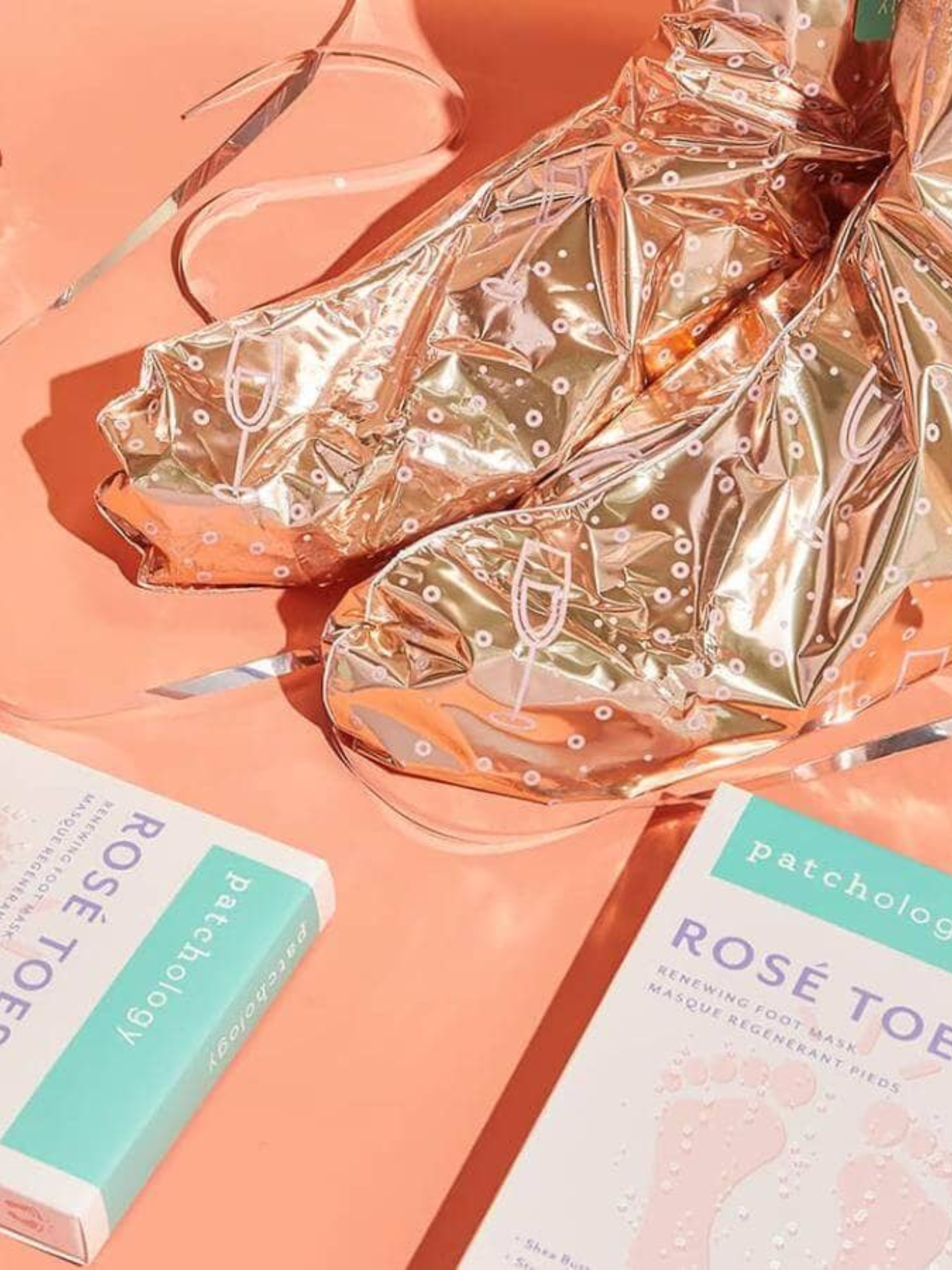 Rosé Toes Renewing Foot Mask - 1 Treatment