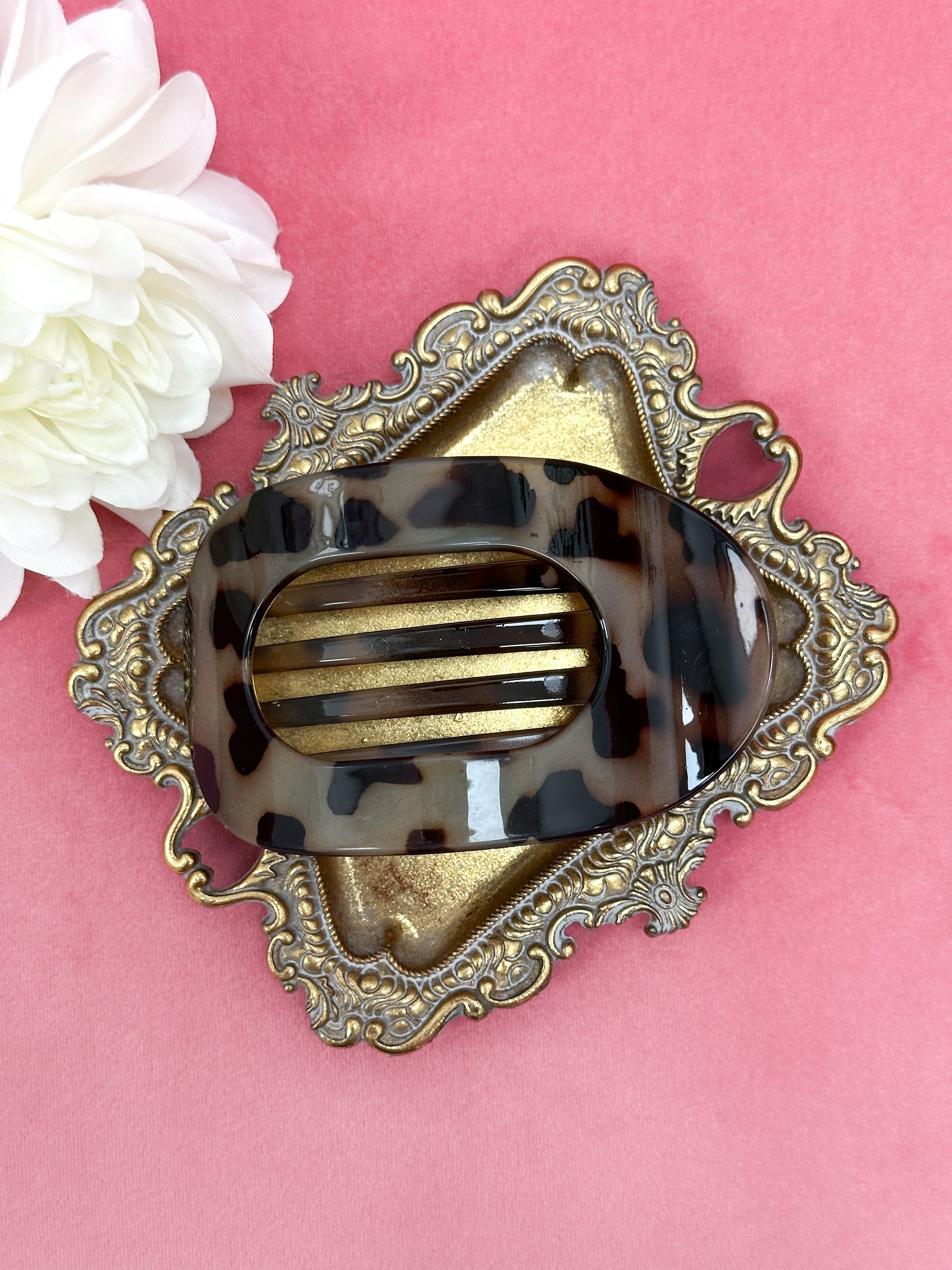 Strong Hold Oval Flat Hair Clip