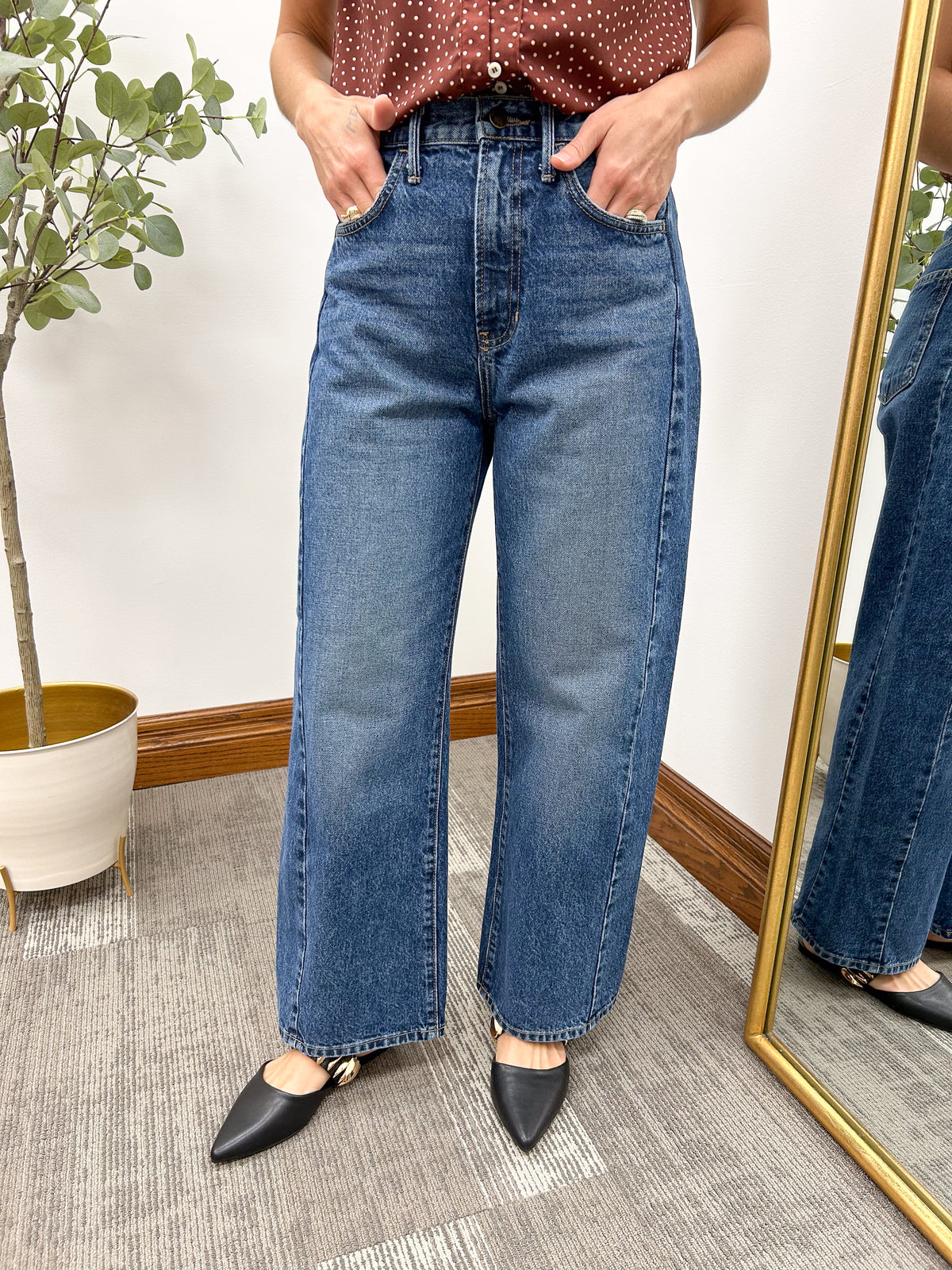 Just black denim dark wash barrel twist jeans