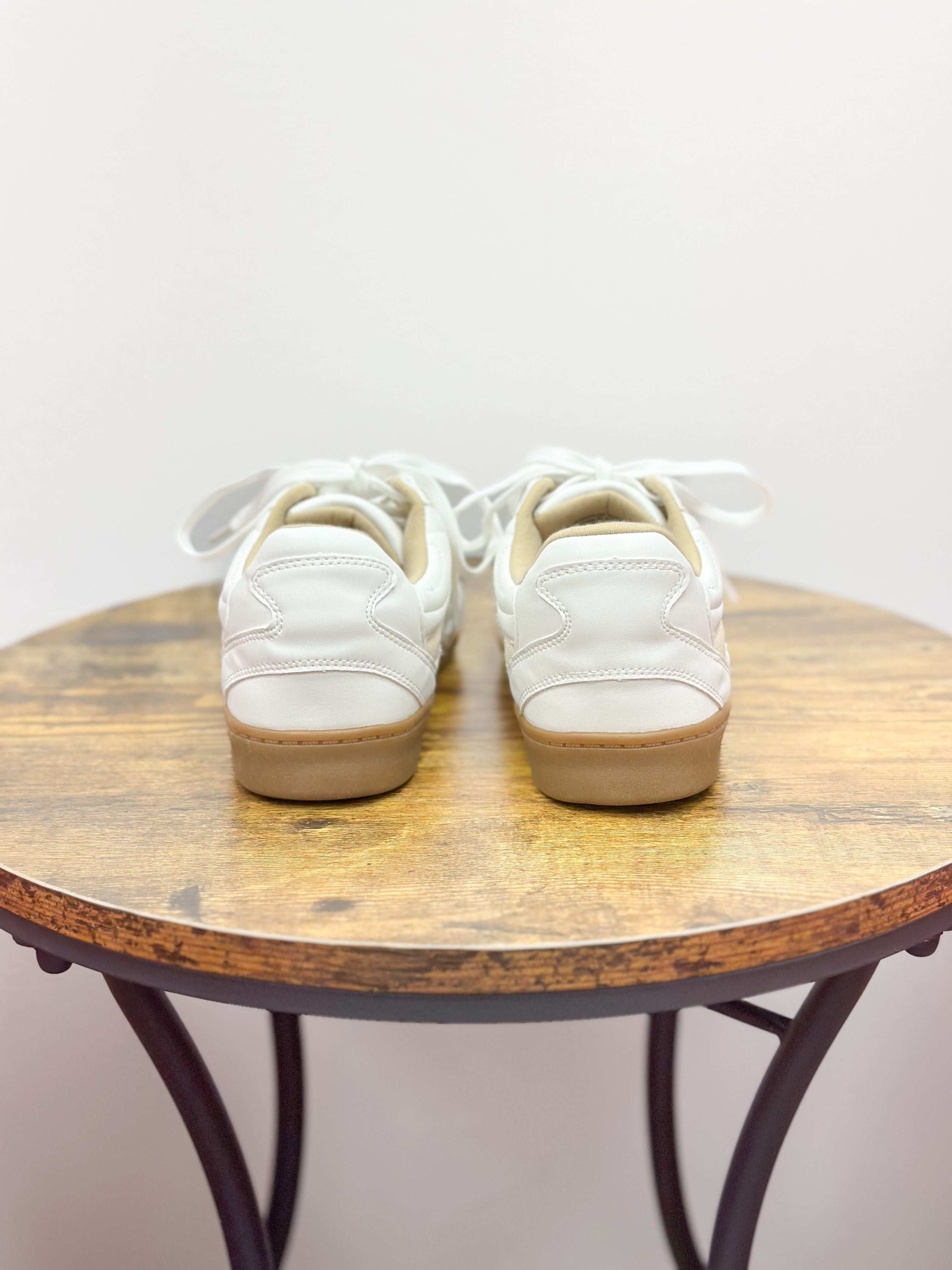 Val White & Beige Flat Sneakers