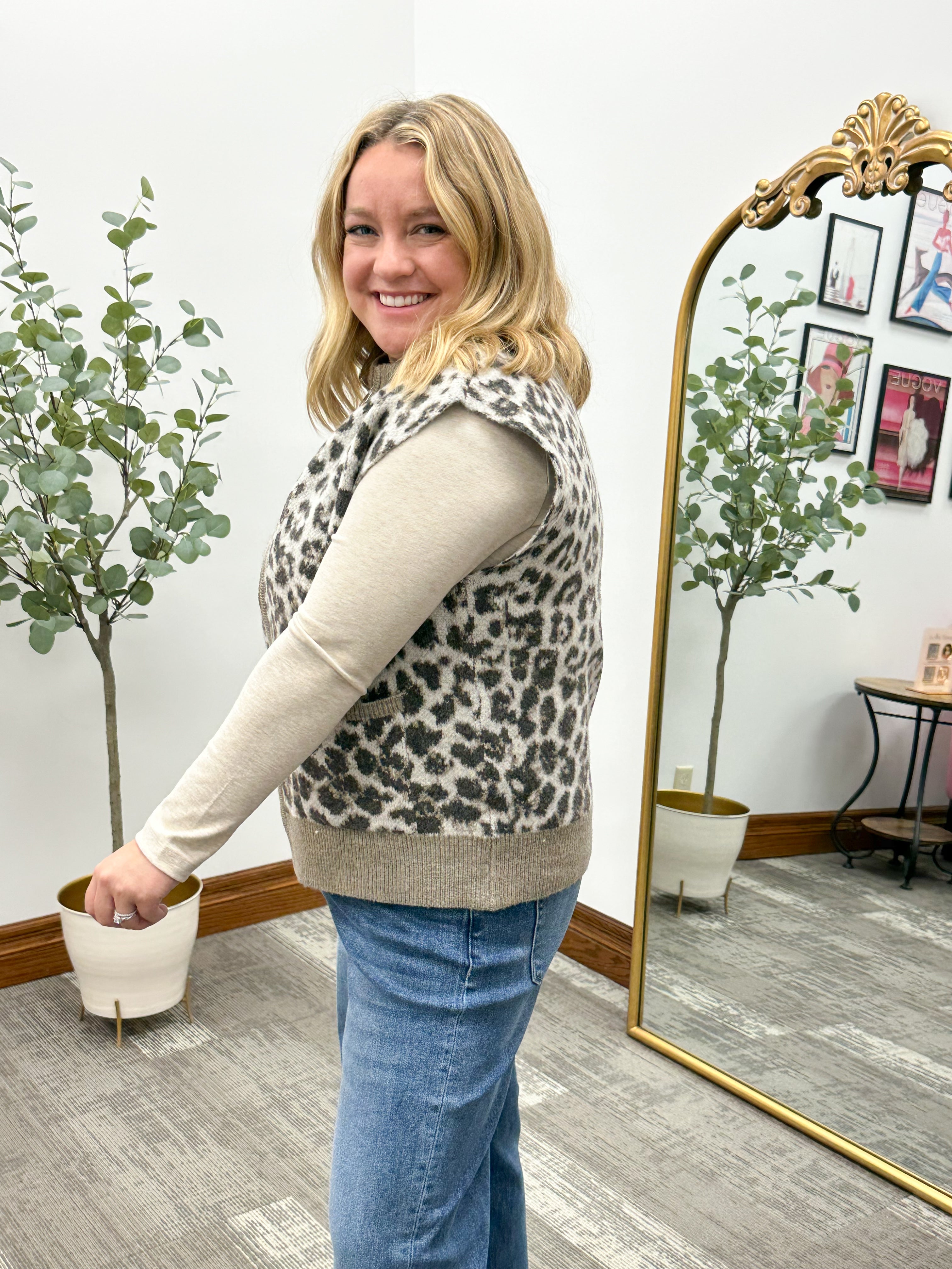 Leopard Print Zip Up Sweater Vest