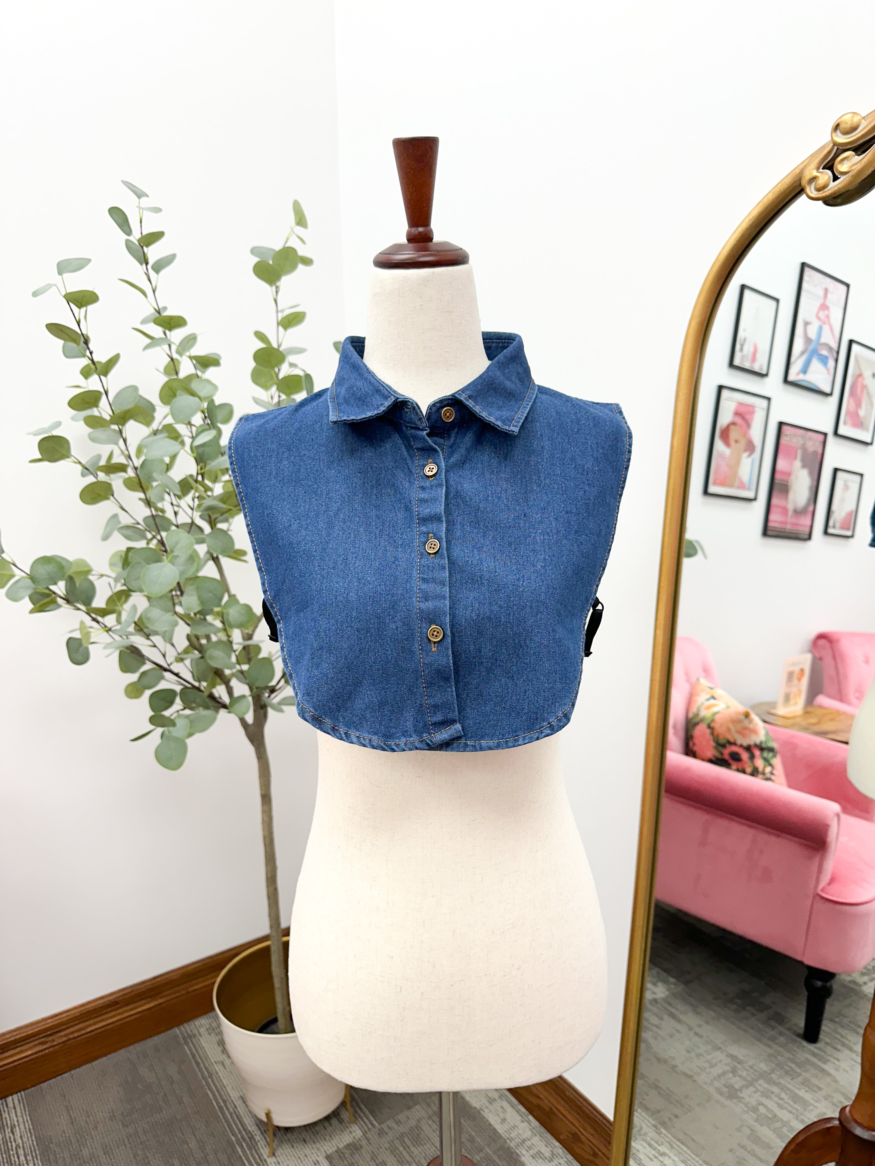 Women's Faux Collar