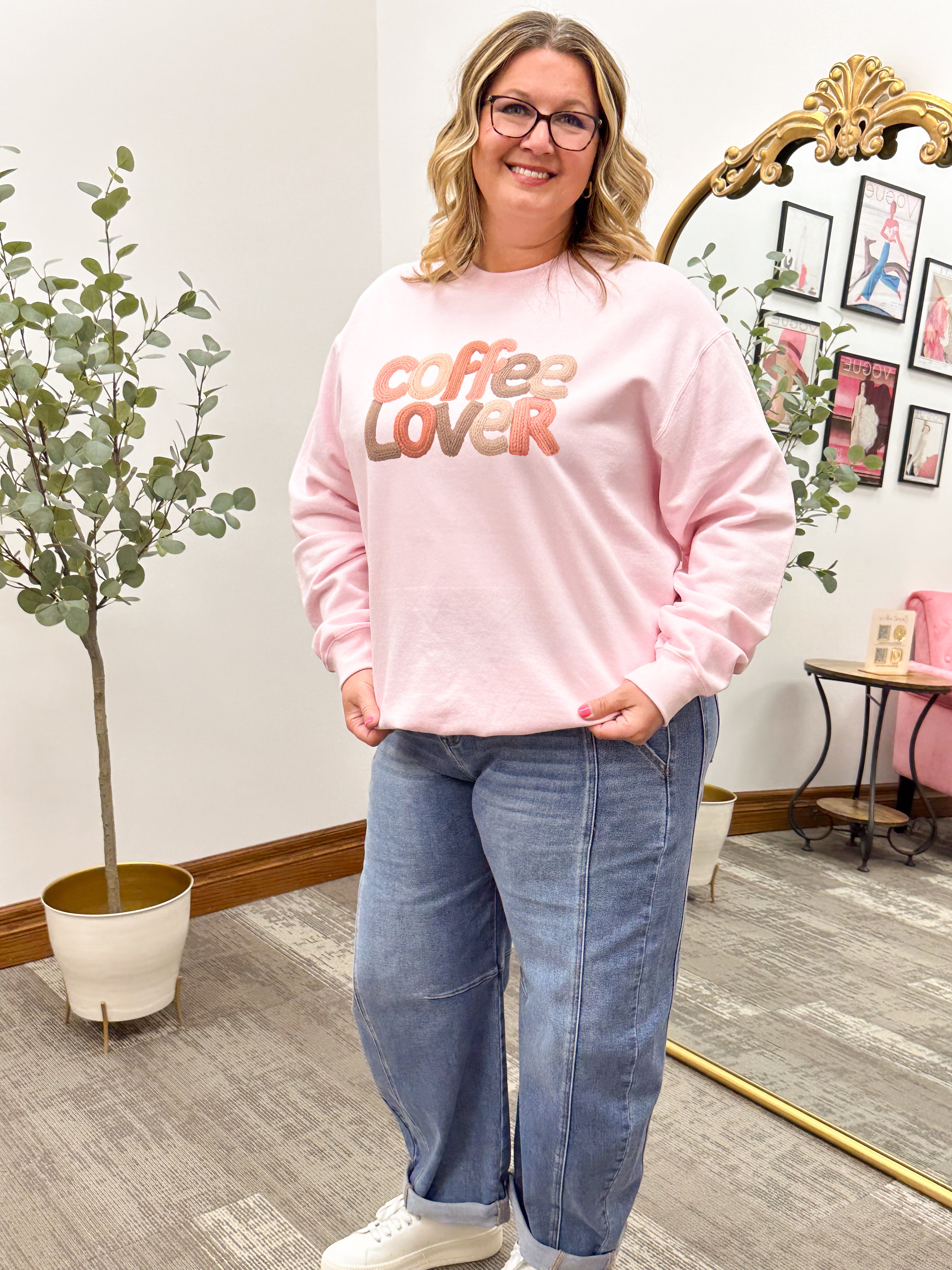 "Coffee Lover" Knit Yarn Print Pink Crewneck Sweatshirt, Plus Size Coffee Lover Sweatshirt