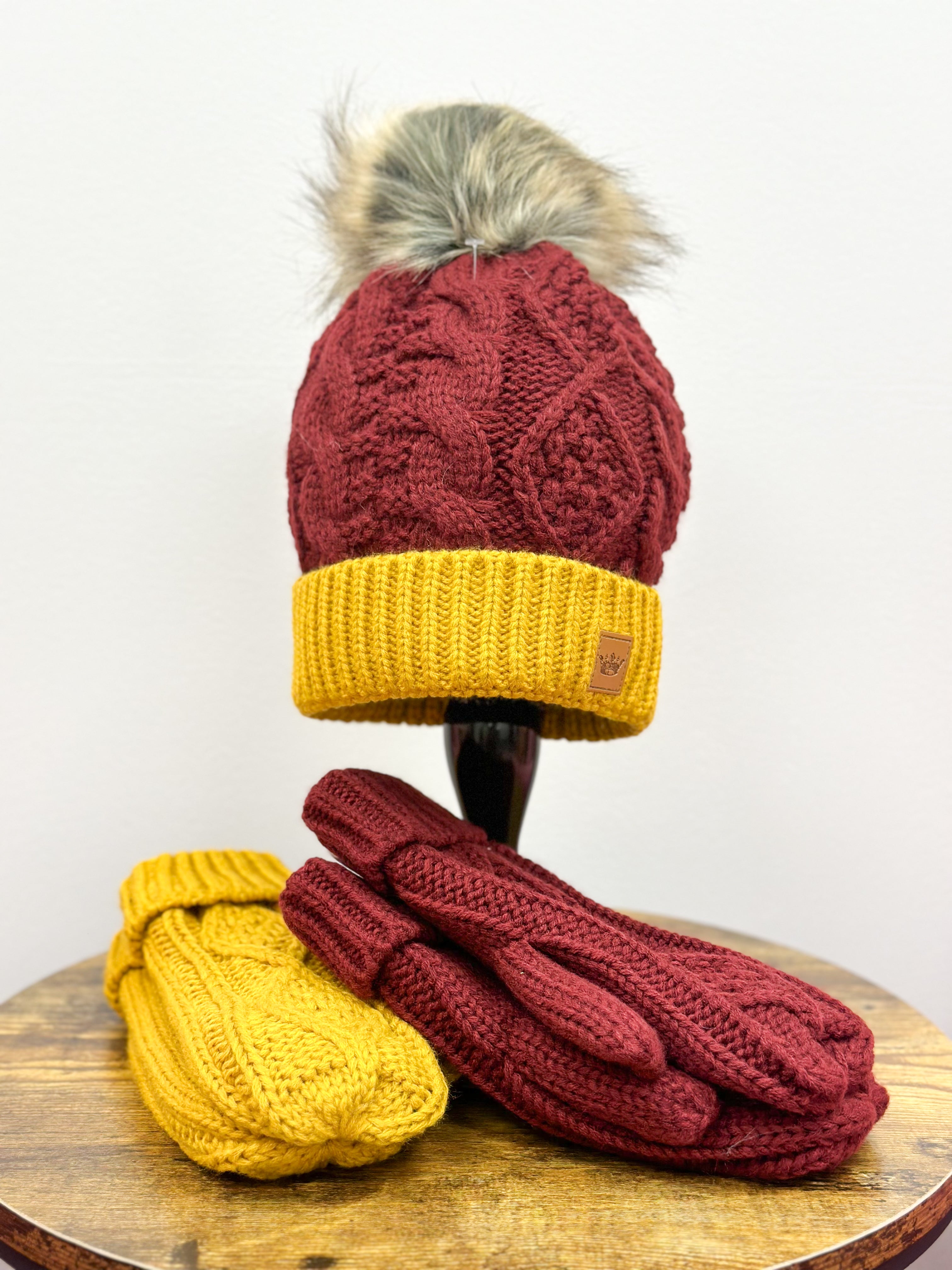 Cable Knit Pom Hat