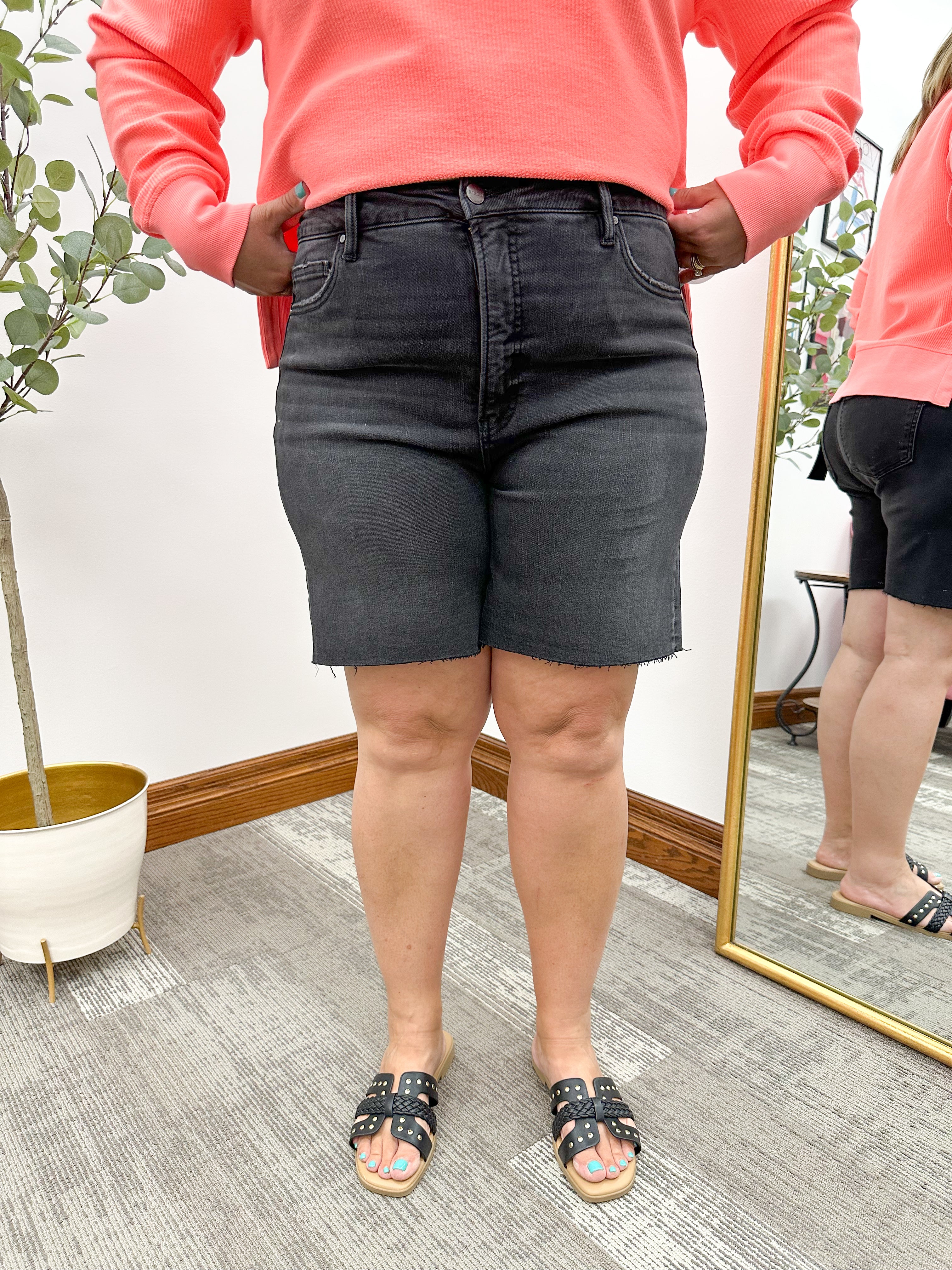 Plus size black denim shorts, cute plus size clothes, plus size shorts