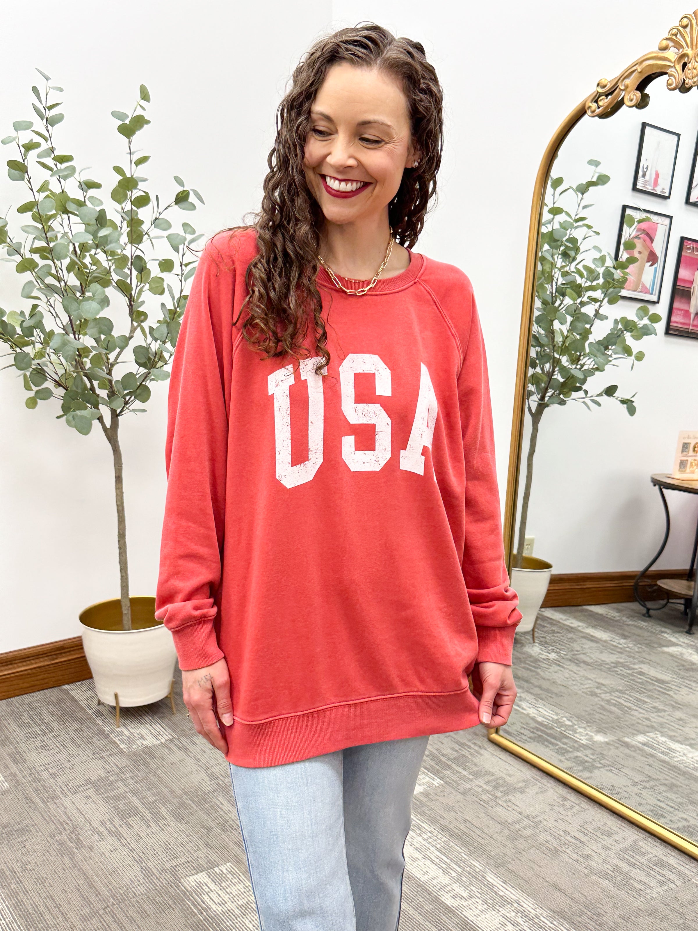 Oversized Red USA Sweatshirt