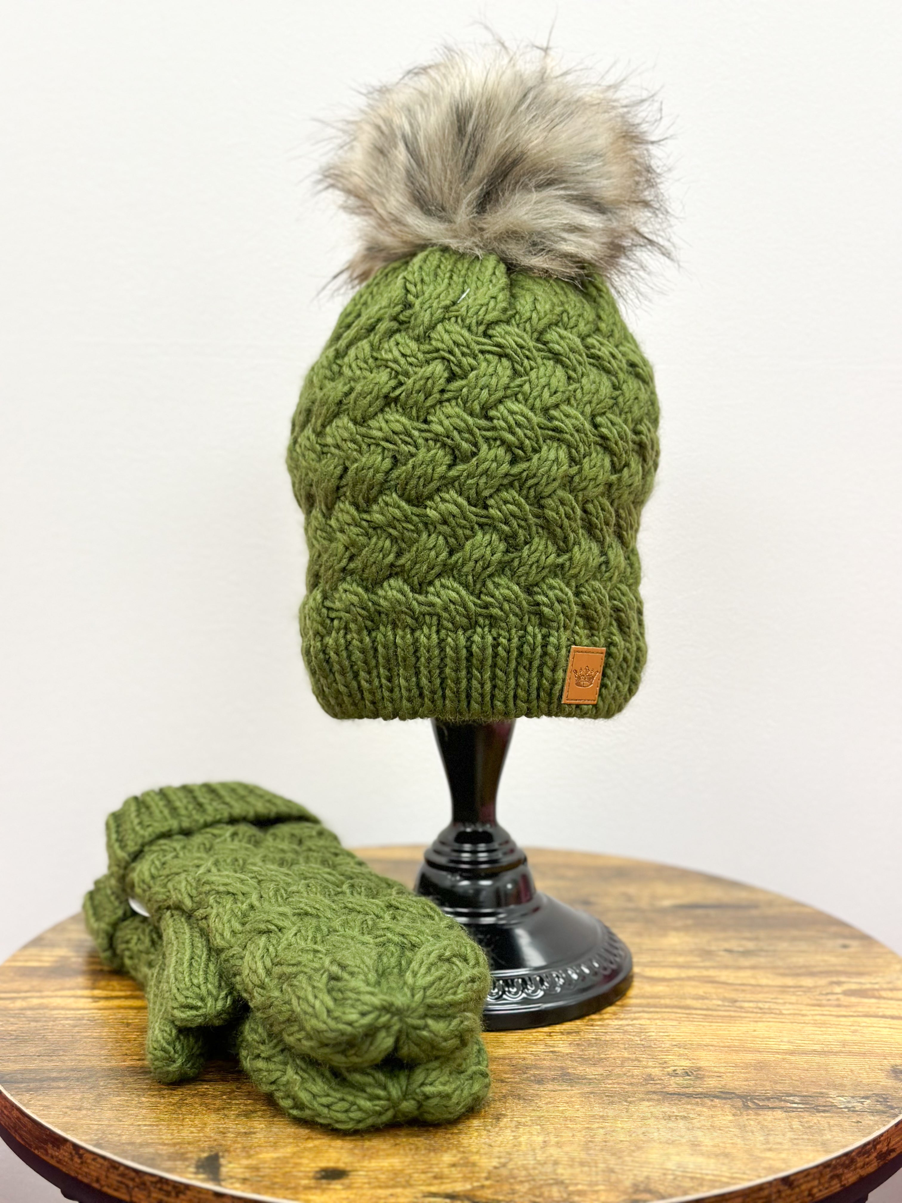 Knit Faux Fur Pom Hat