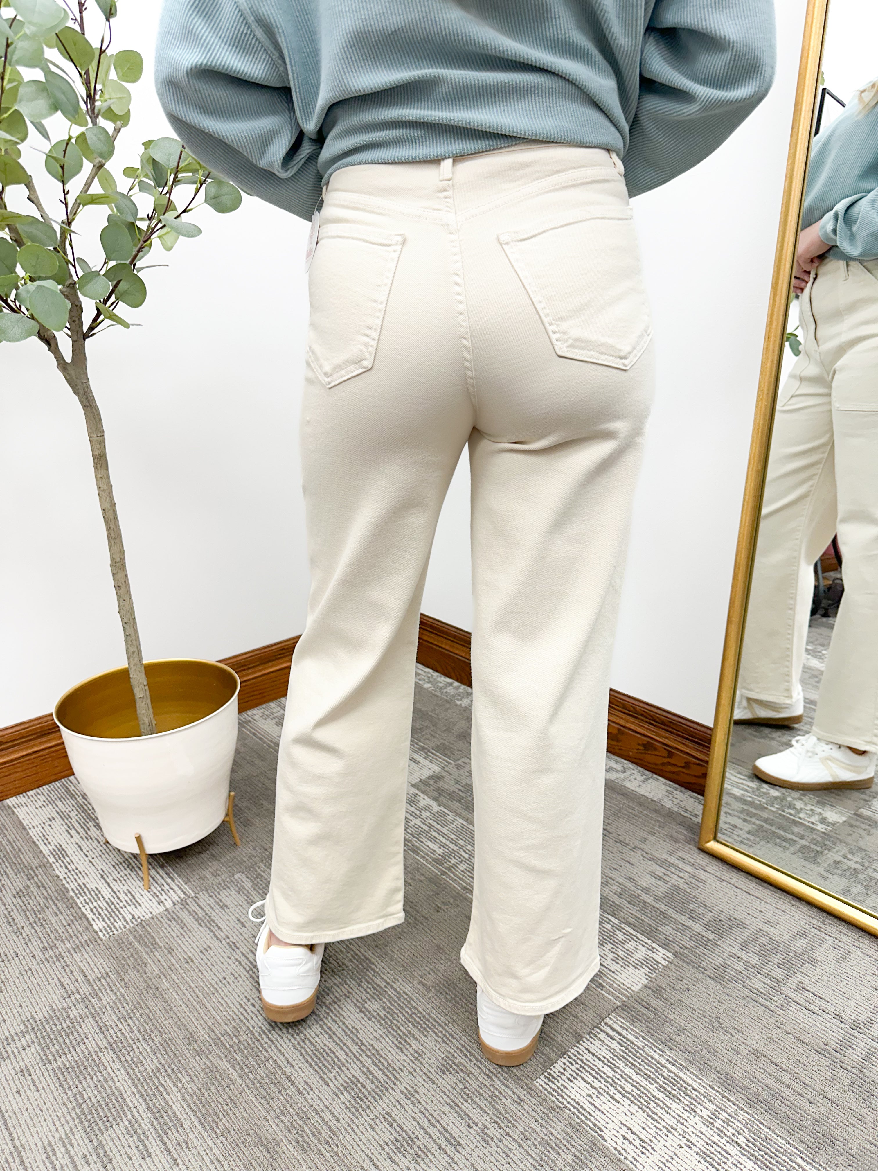 Almond Front Pocket Wide Leg Jeans
