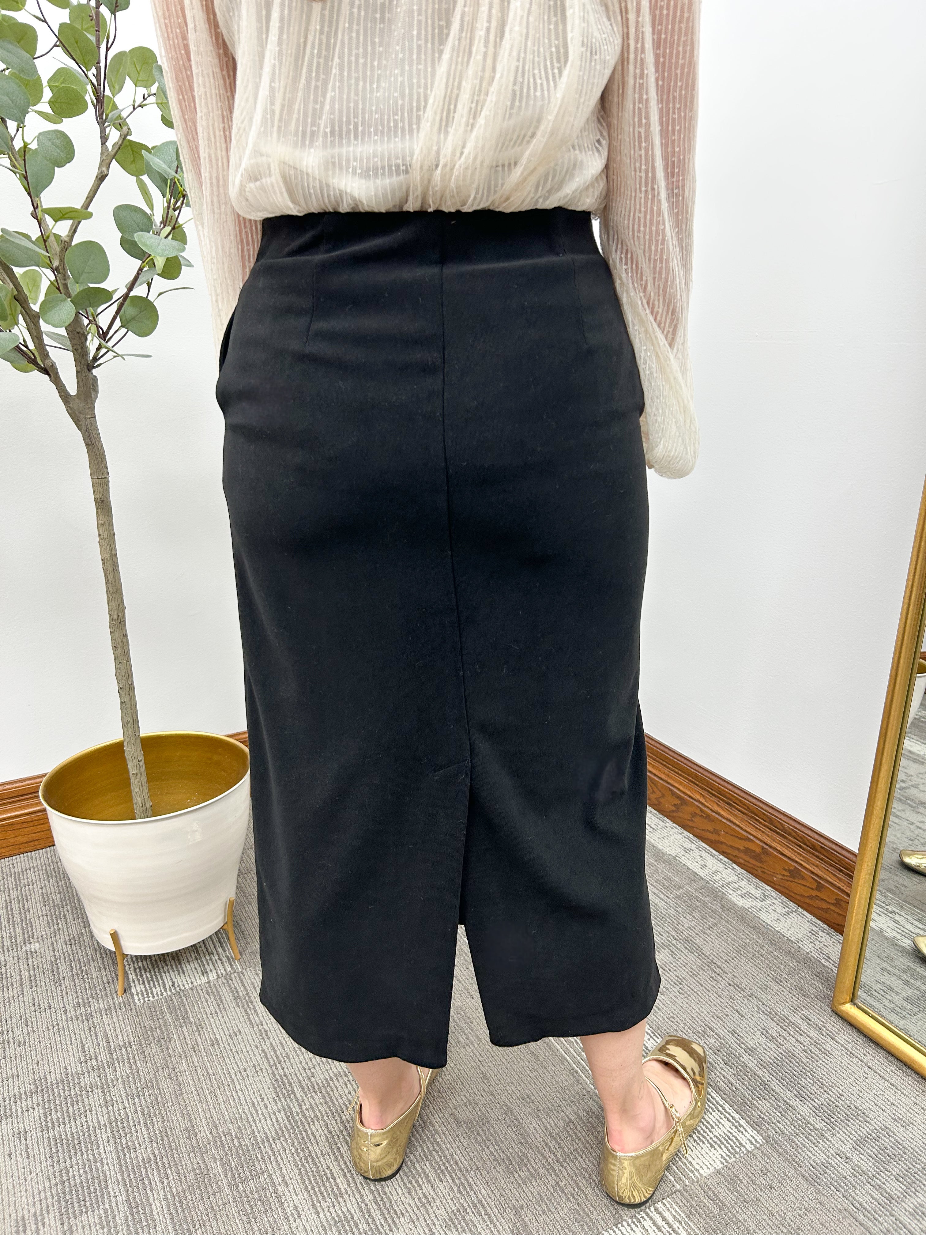 Black Ribbed Brushed Midi Skirt