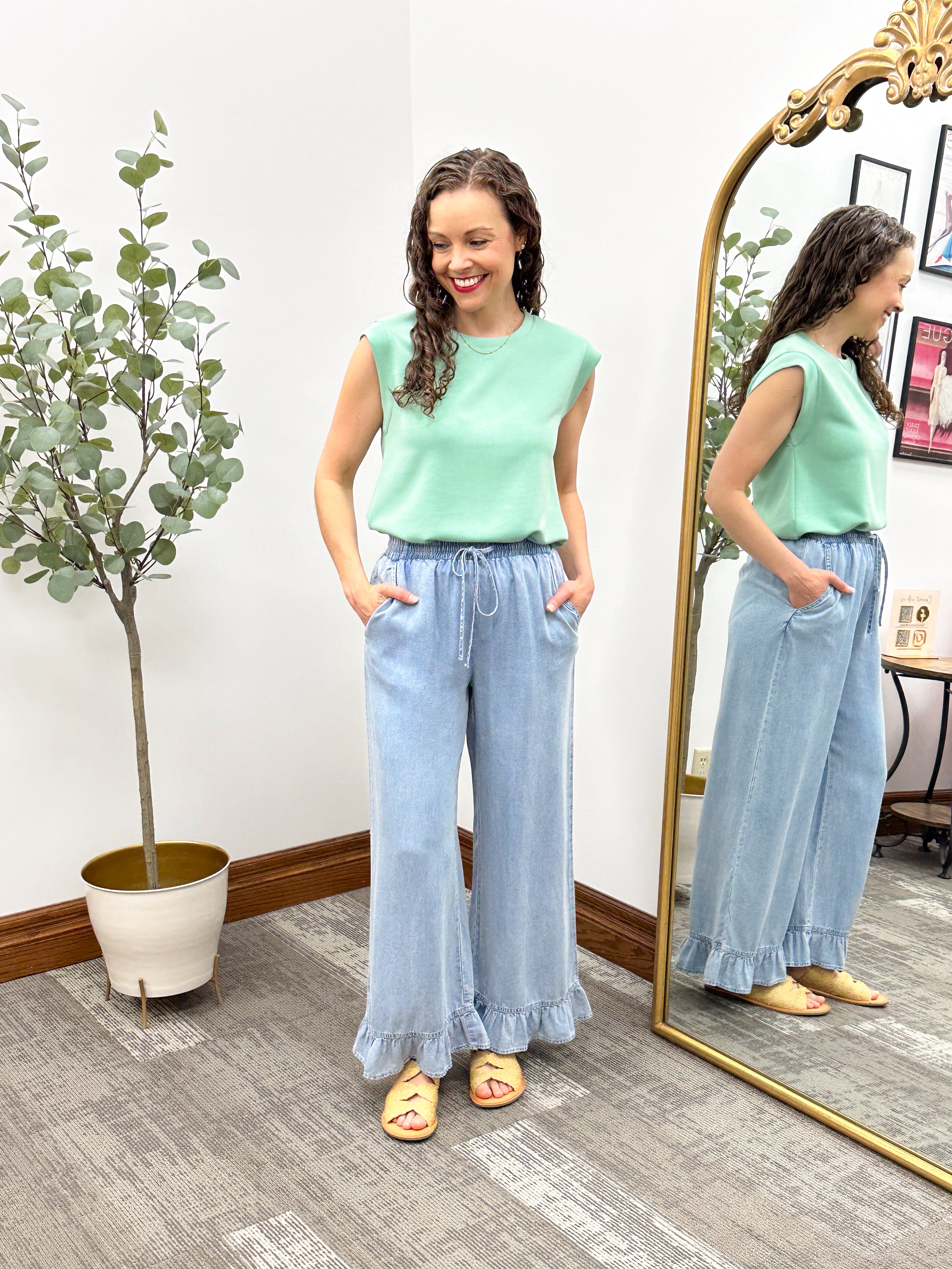 Mint Casual Sleeveless Top