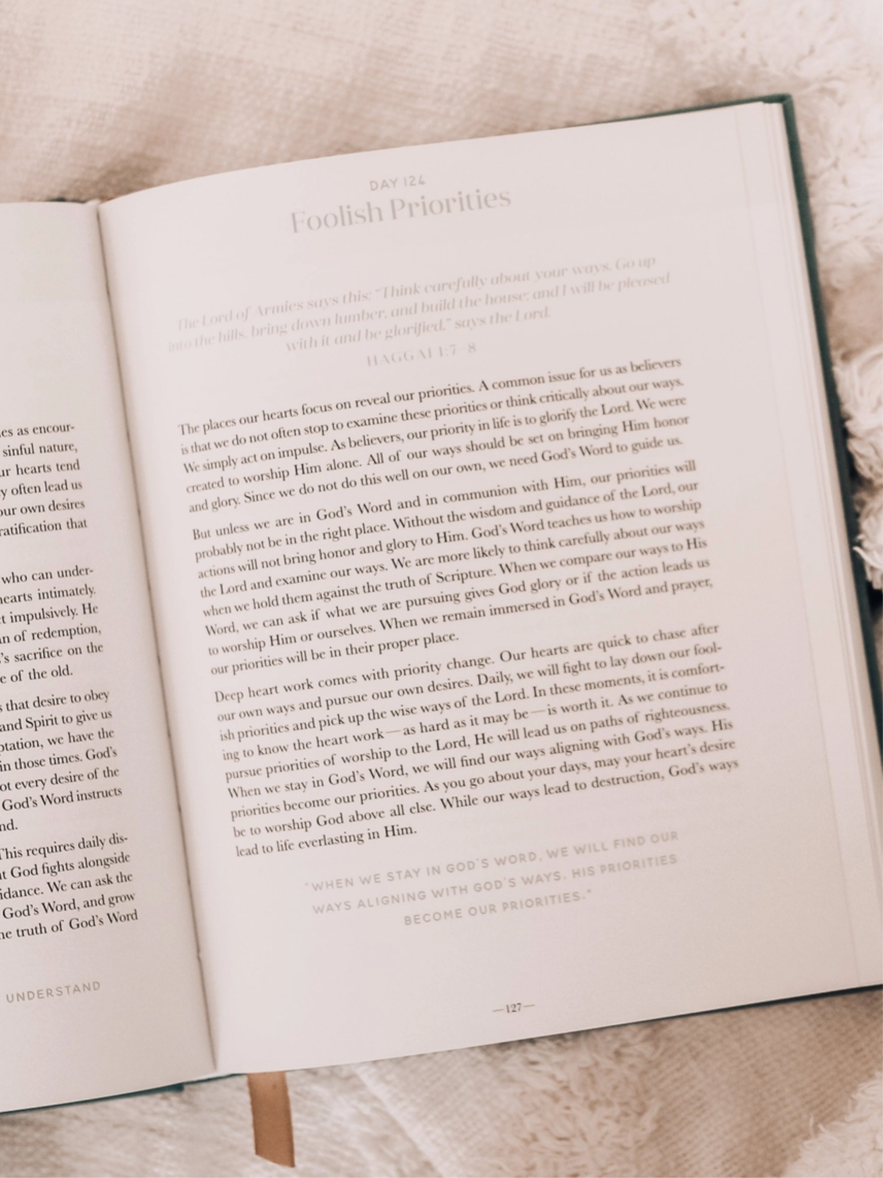 The Gospel Changes Everything, 365-Day Devotional