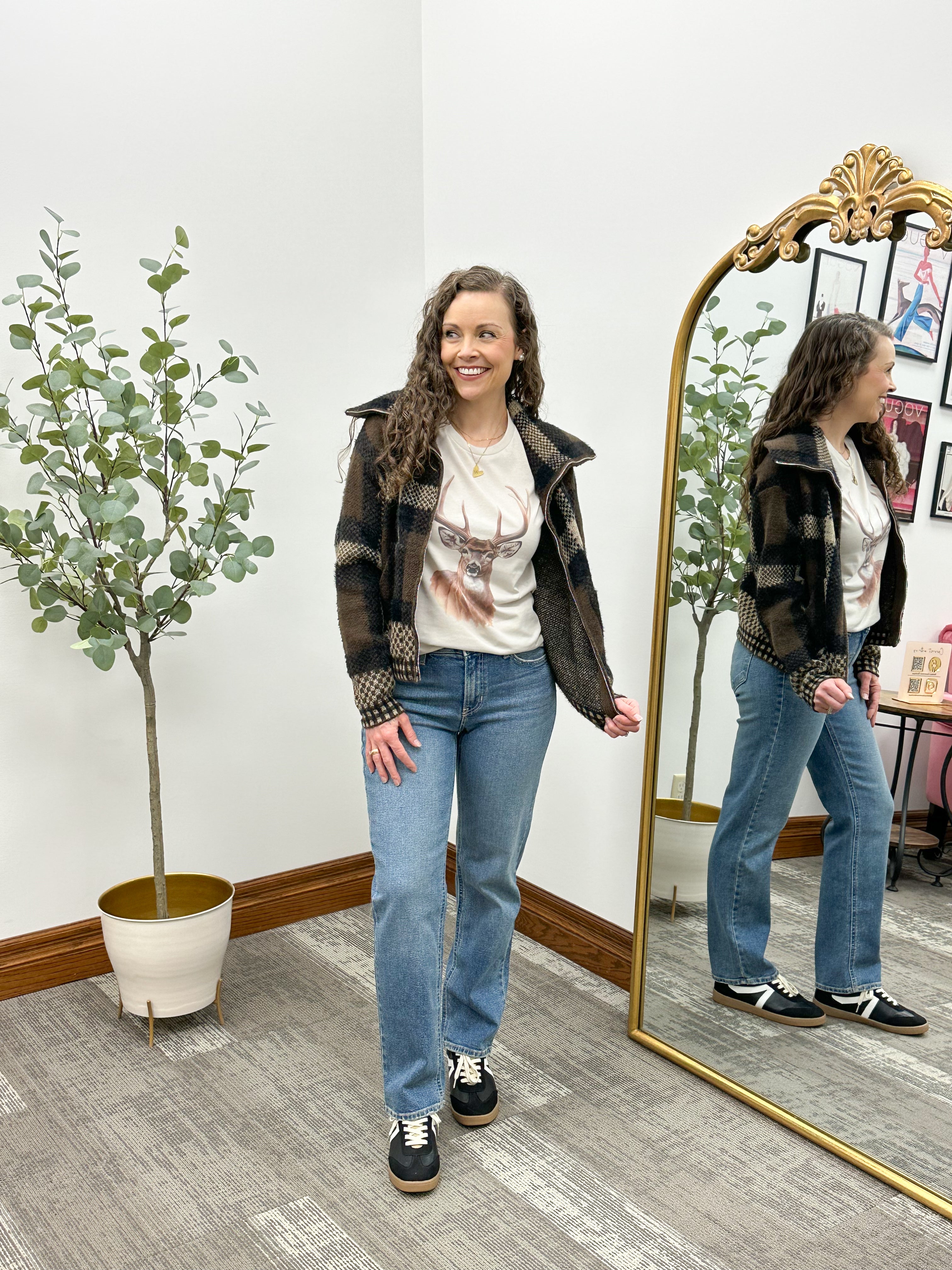 Vintage Buck Short Sleeve Graphic T-Shirt