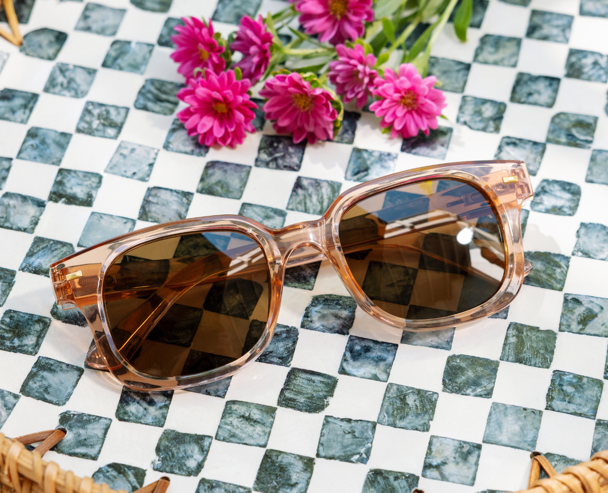 Peepers Clubhouse Polarized Sunglasses