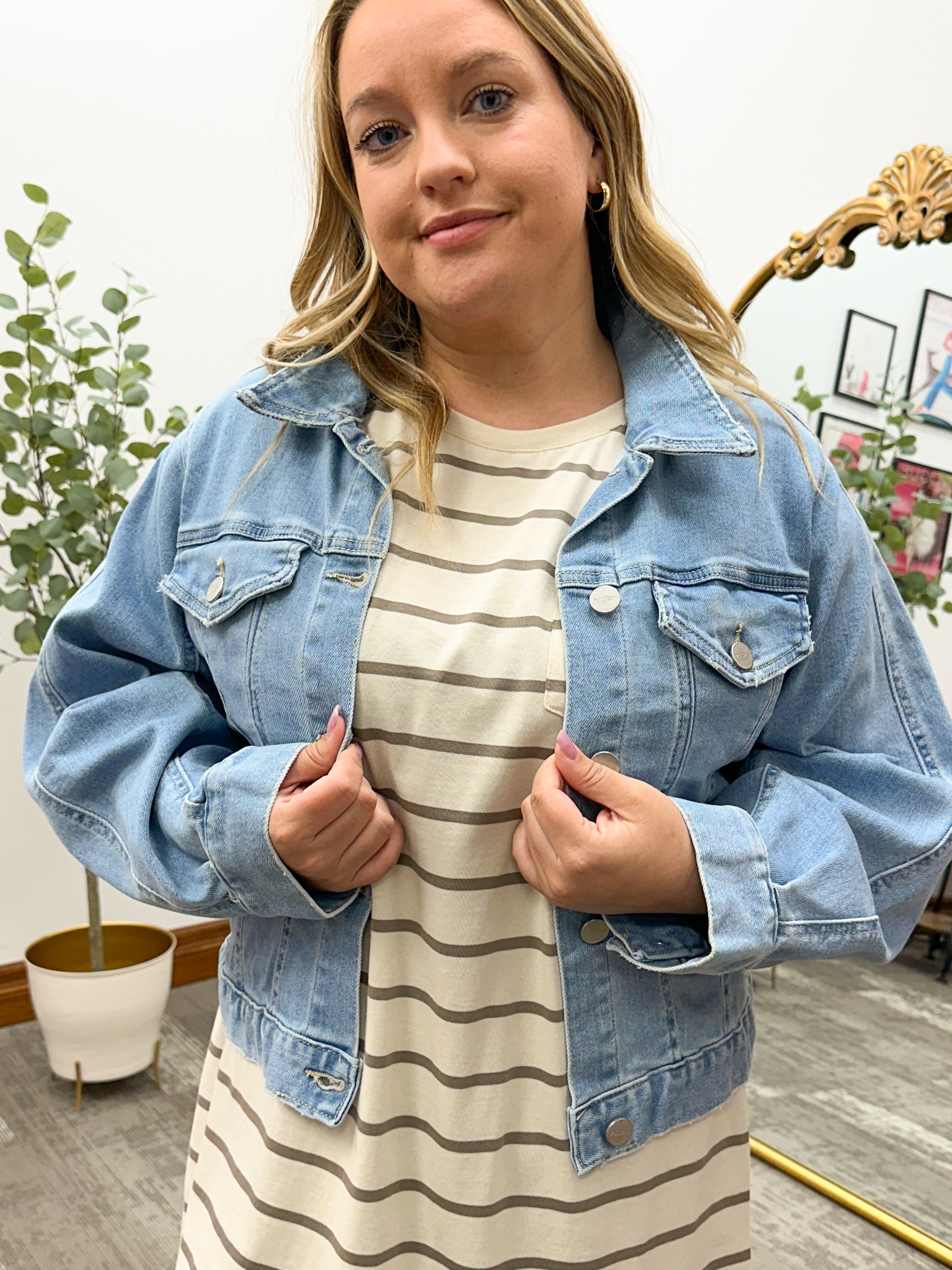 Lia Balloon Sleeve Denim Jacket