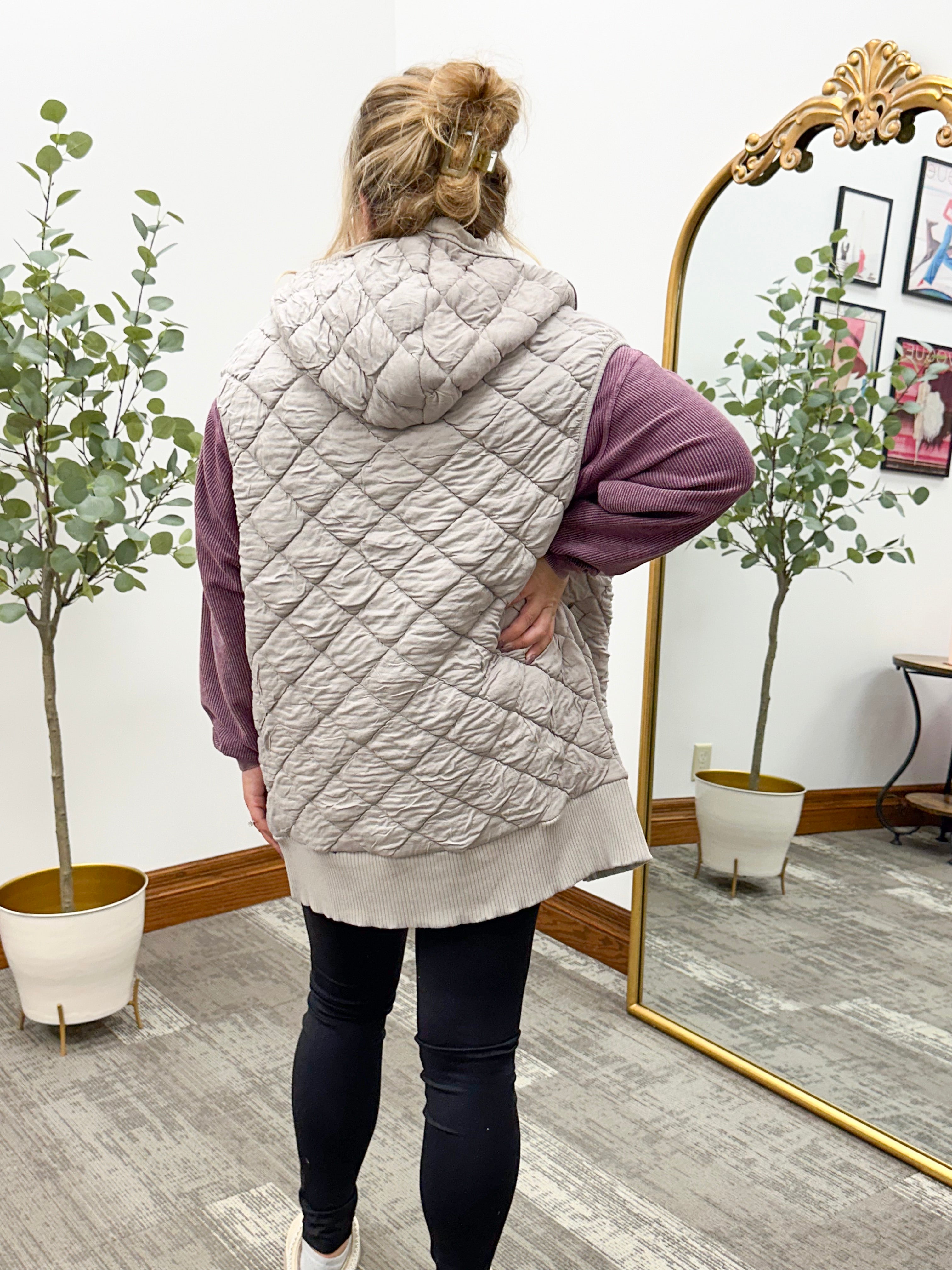 Oversized Hooded  Quilted Vest