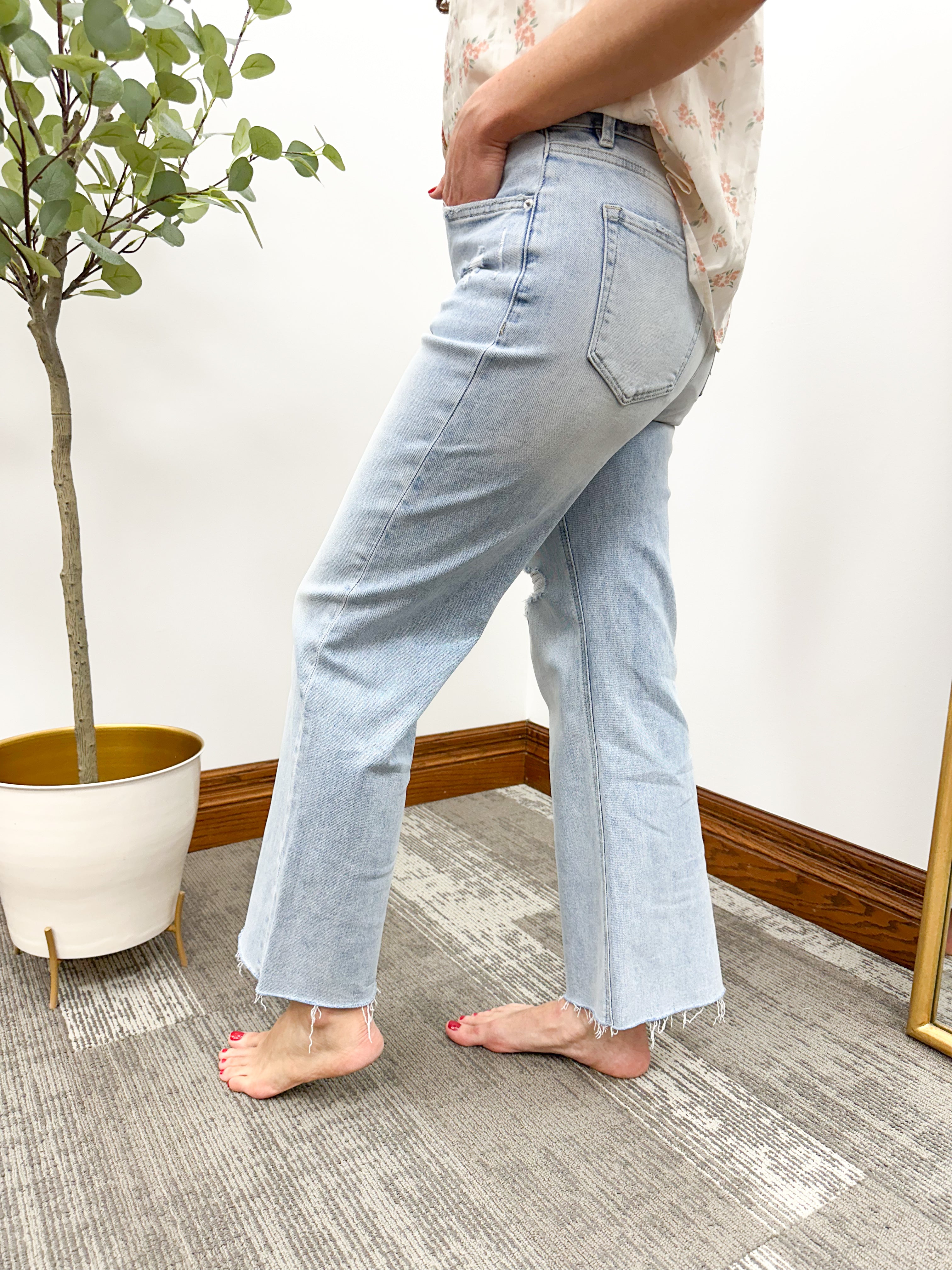 Super HR Light Wash Wide Leg Jeans