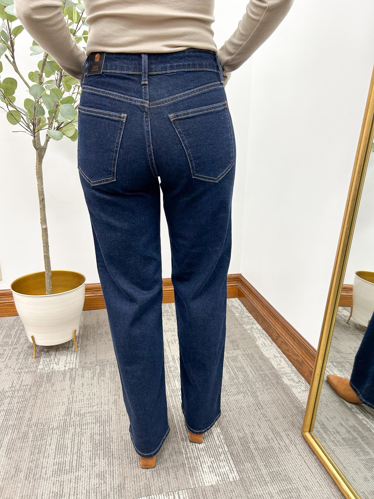 Super Dark Wash Loose Low Rise Straight