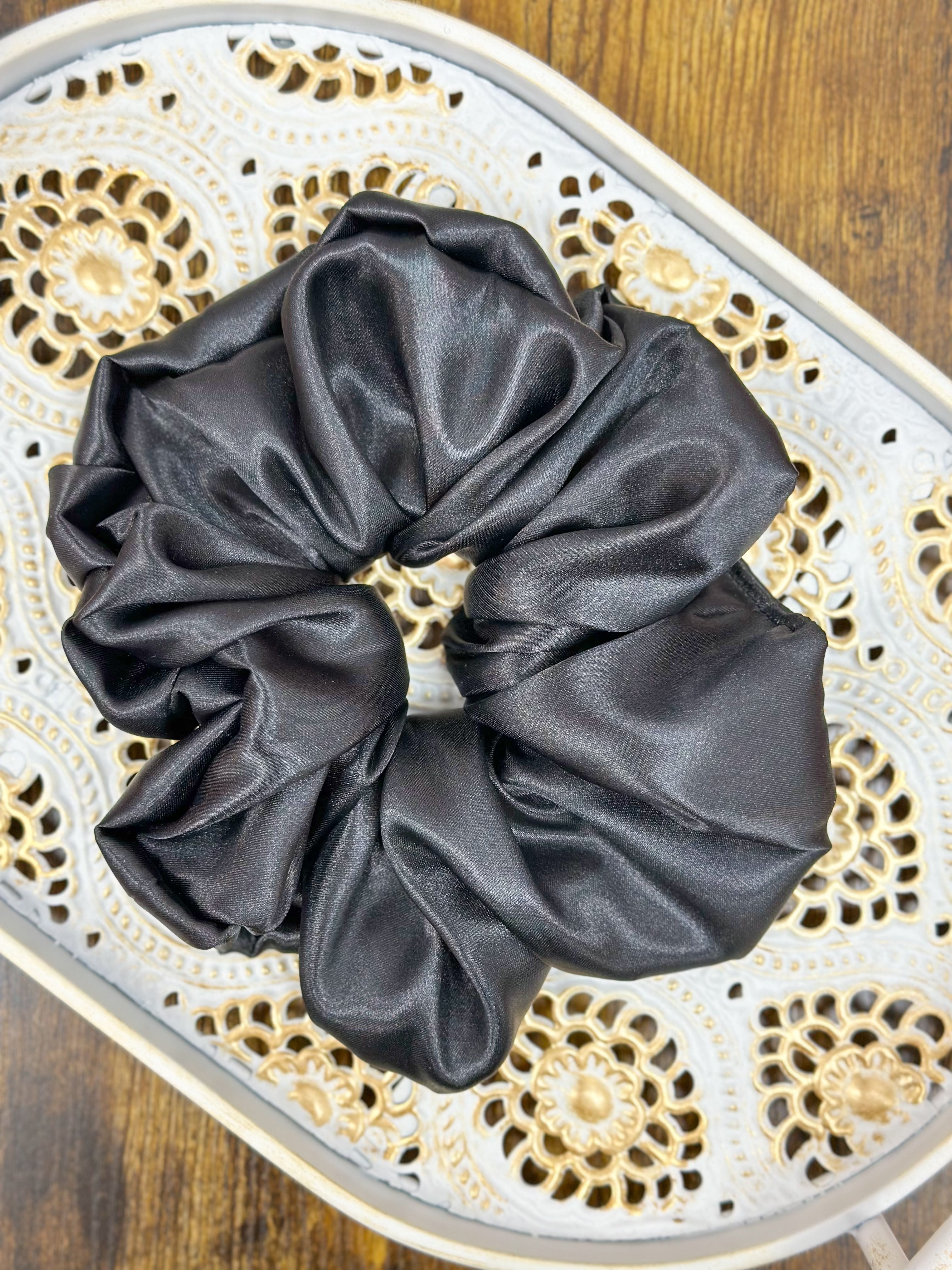 Jumbo Satin Scrunchie