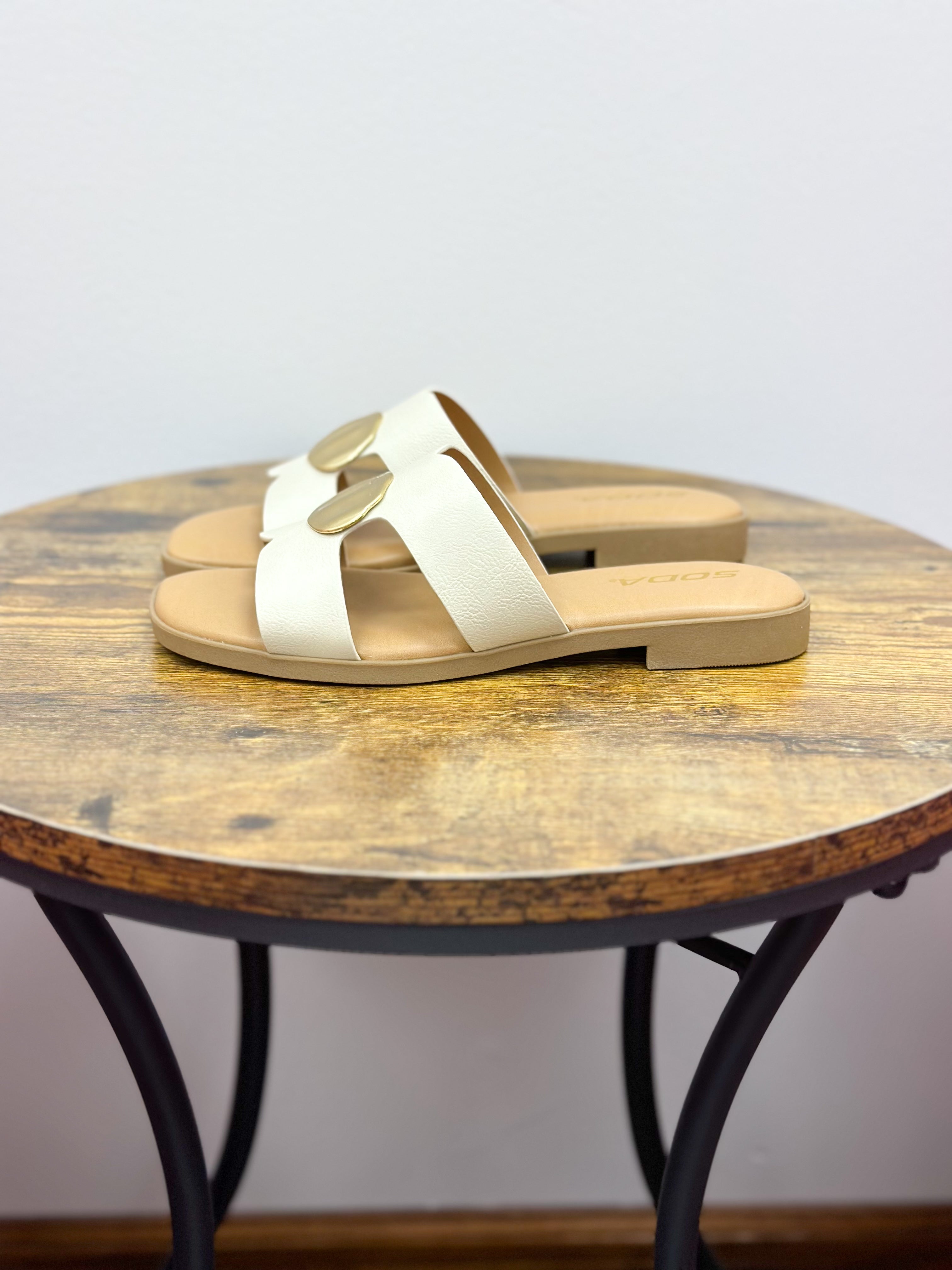 Cream With Gold Circle Pendant Sandals