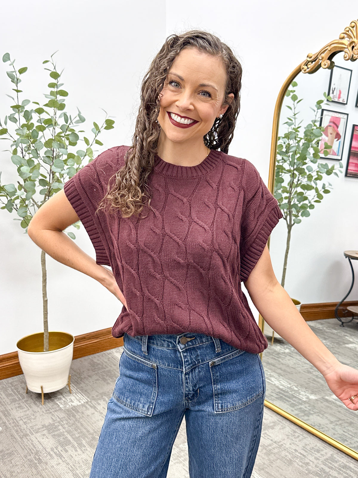 Maroon cable knit short sleeve sweater