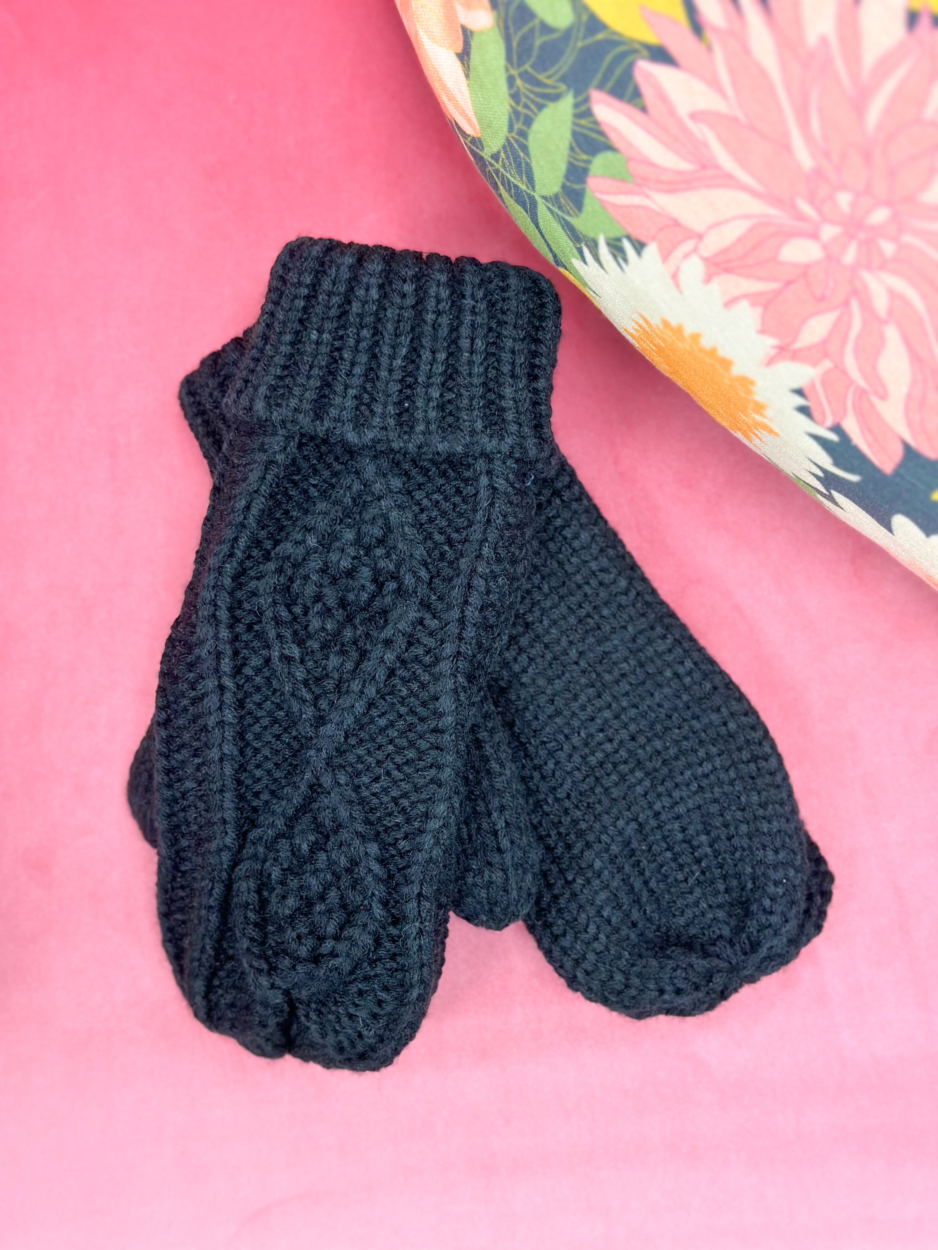 Cable Knit Mittens