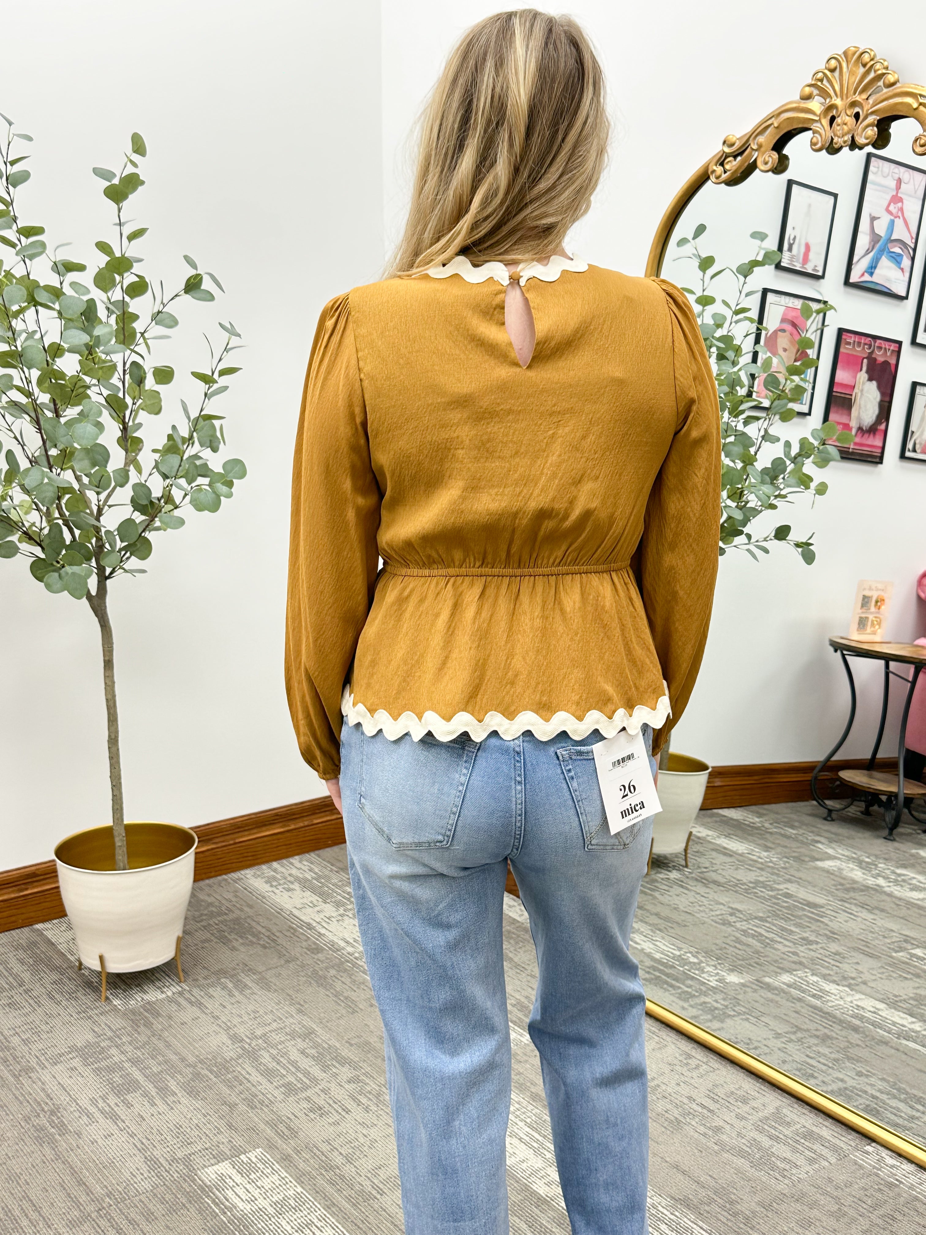 Cami Ric Rac Peplum Top