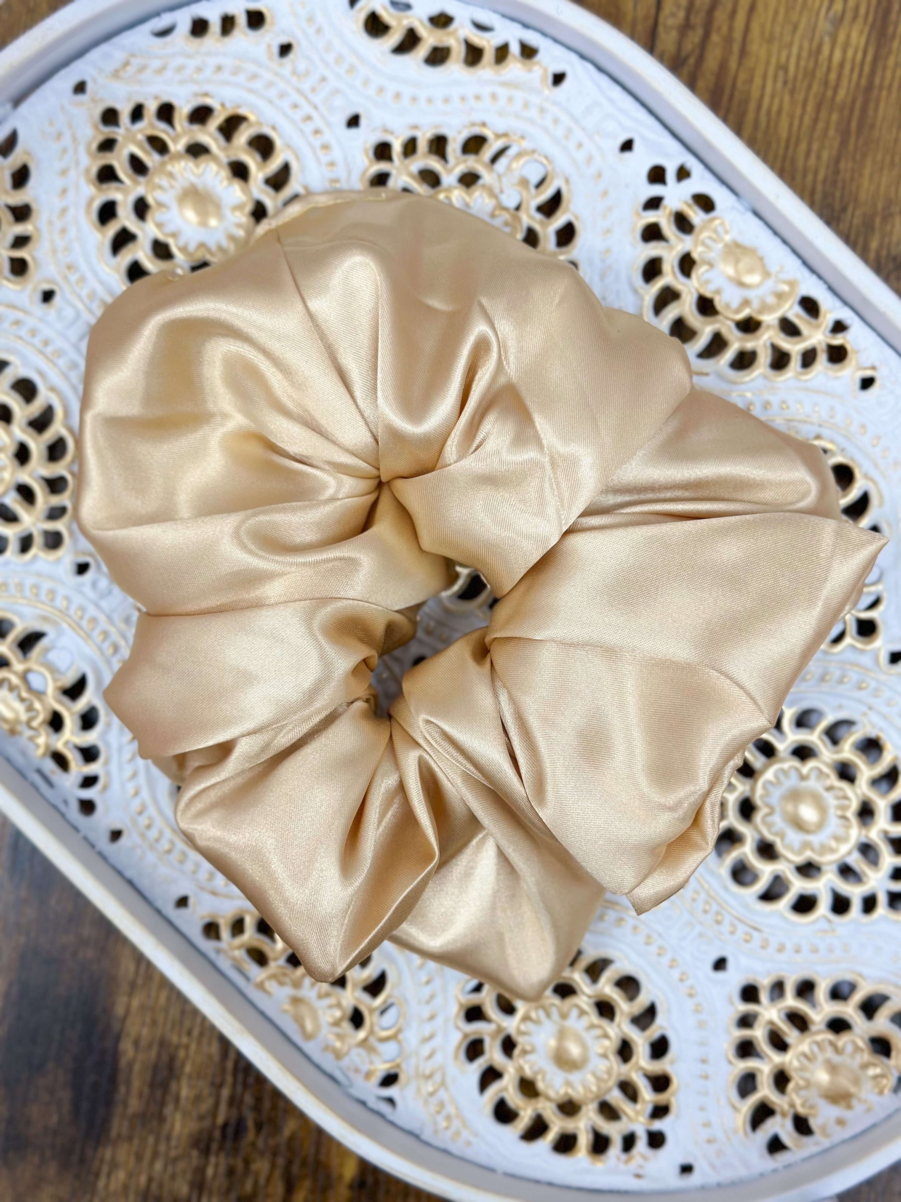 Jumbo Satin Scrunchie