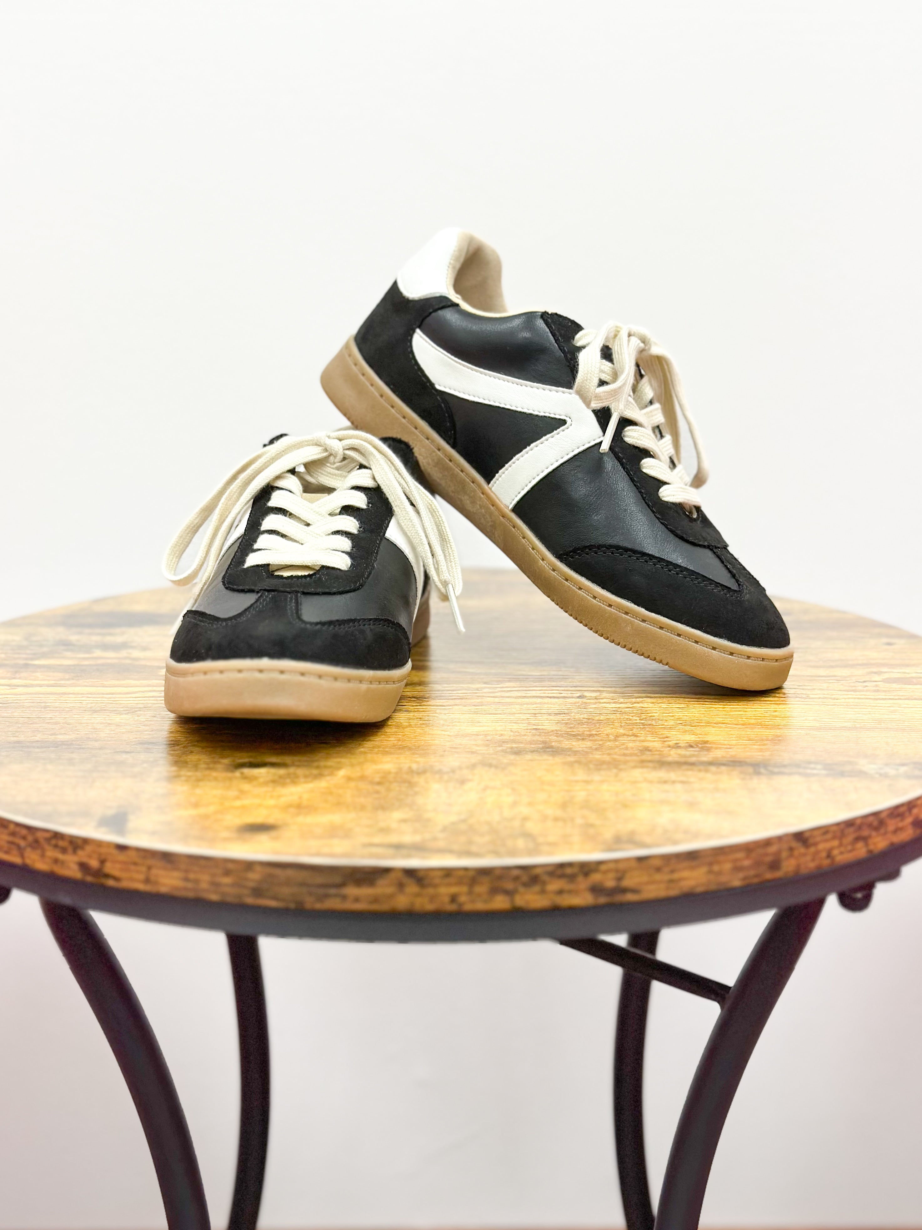 Black & Cream Flat Sneakers With a V on the side