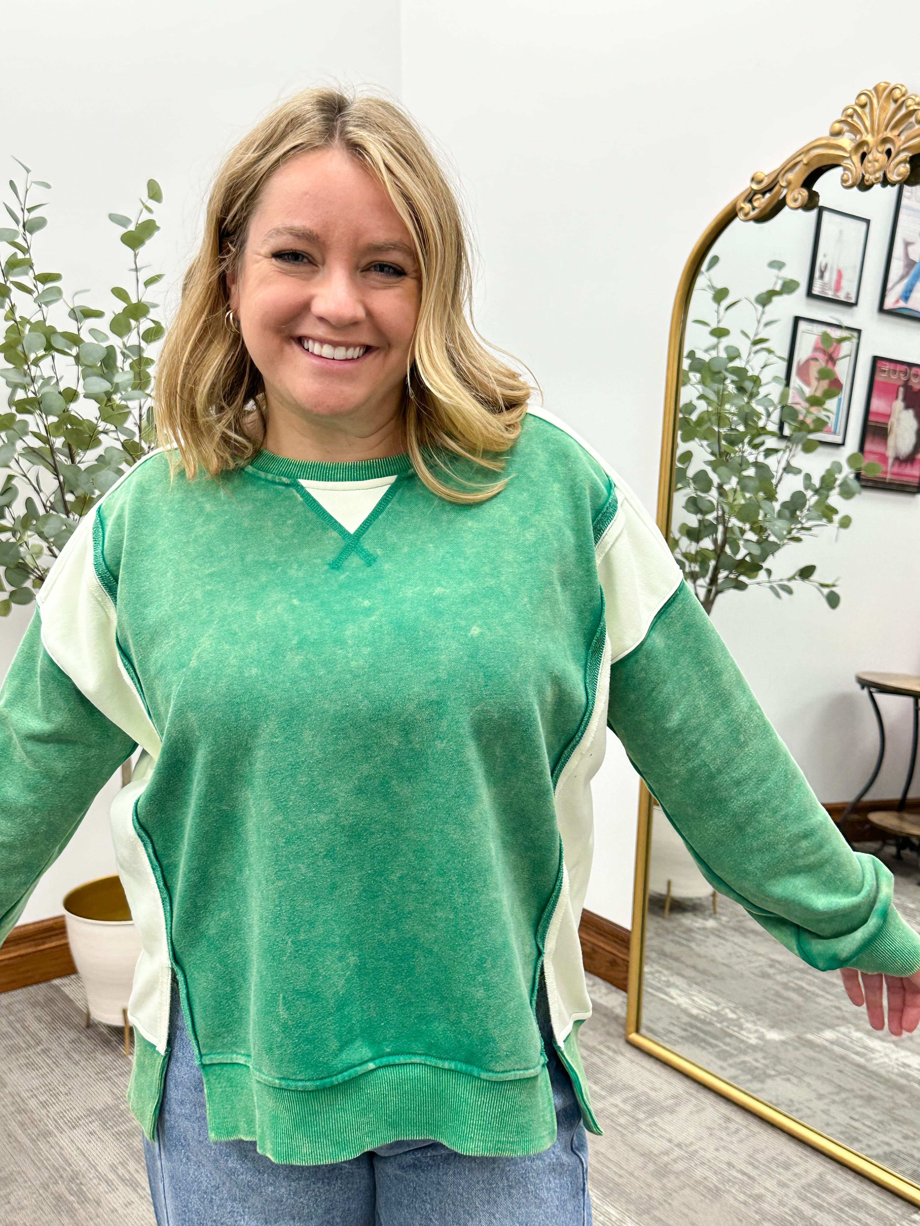 Oversized Green Color Block Sweatshirt 