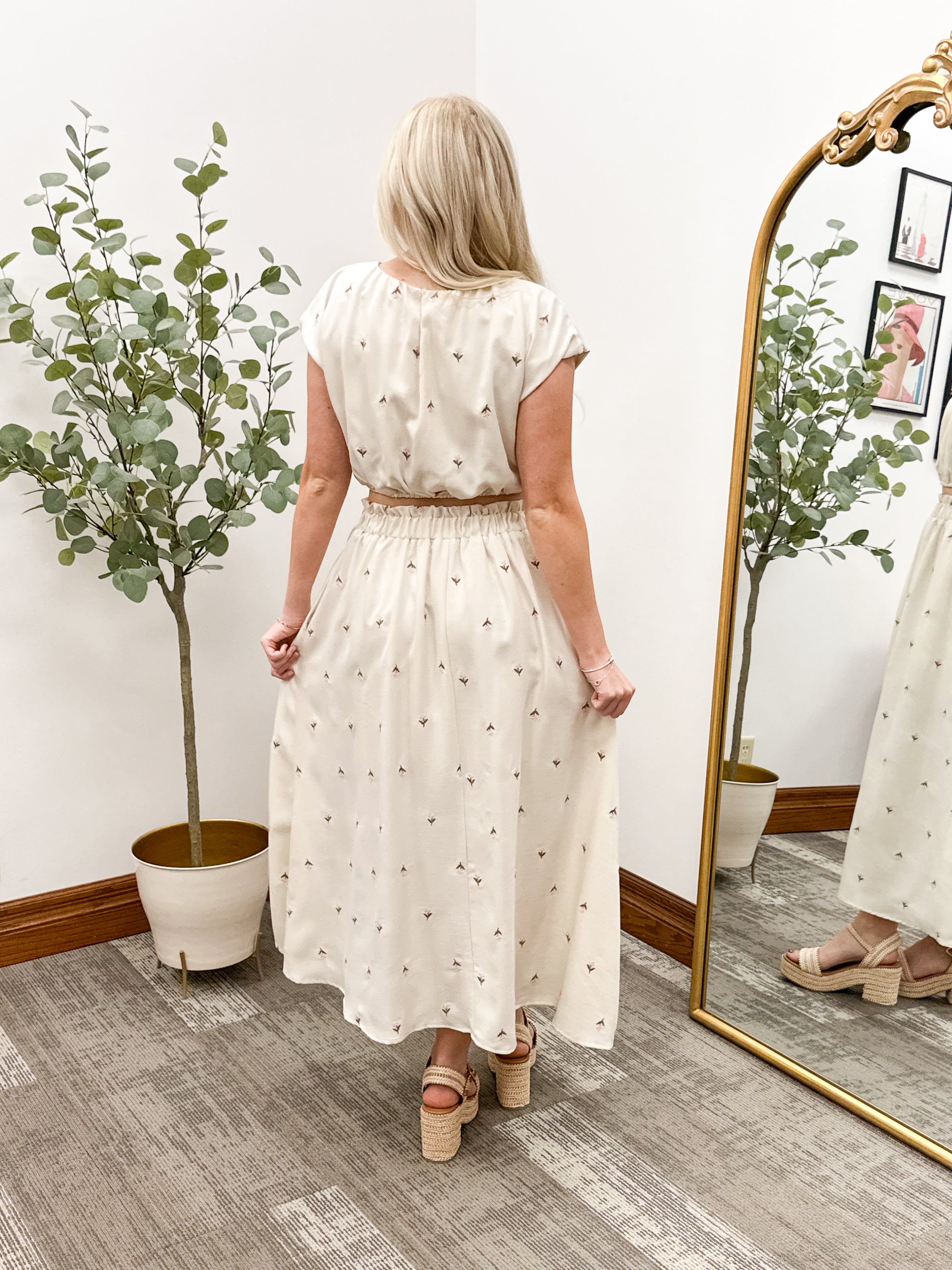 Floral Embroidered Midi Skirt