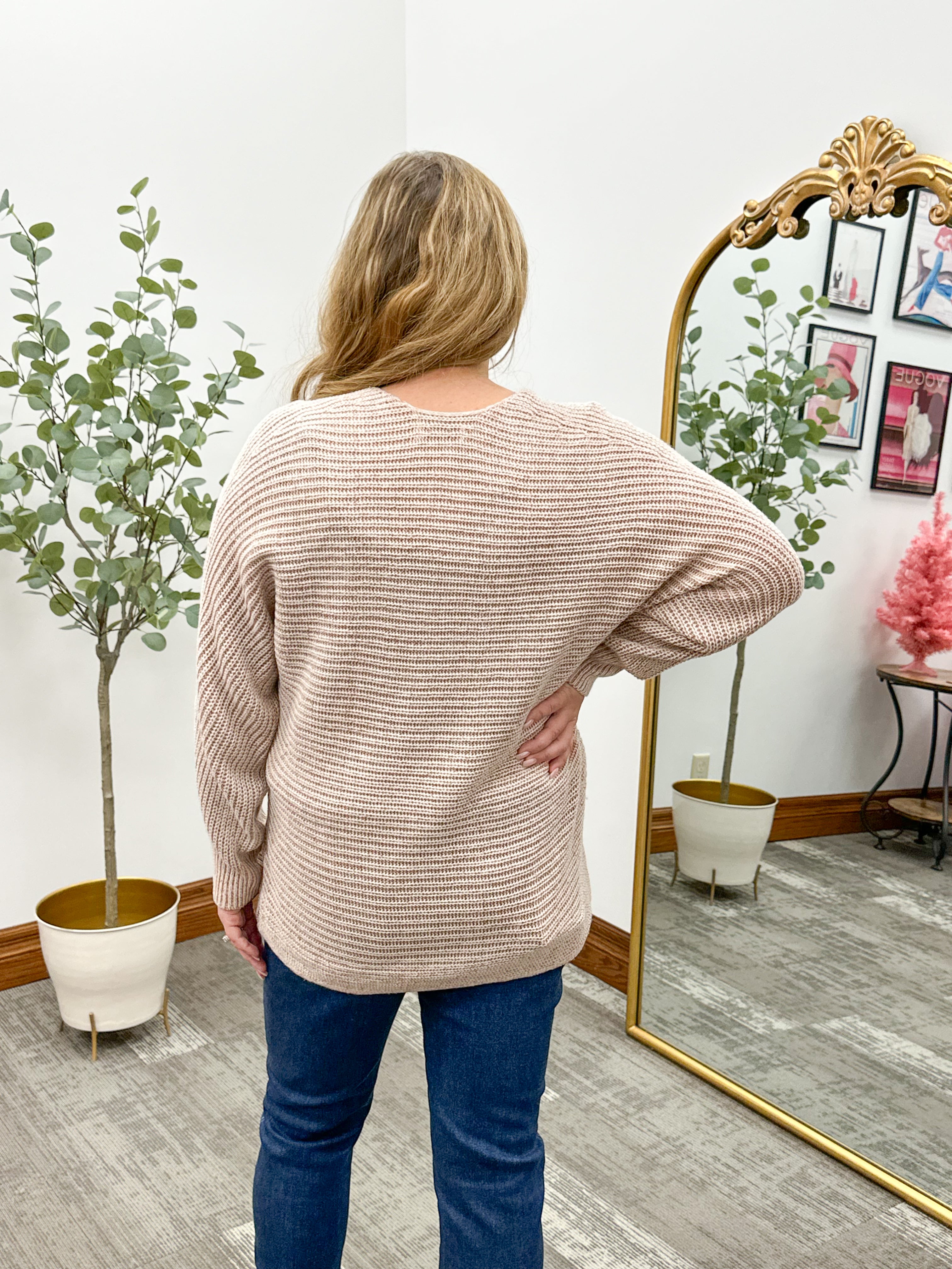 Barb V-Neck Sweater