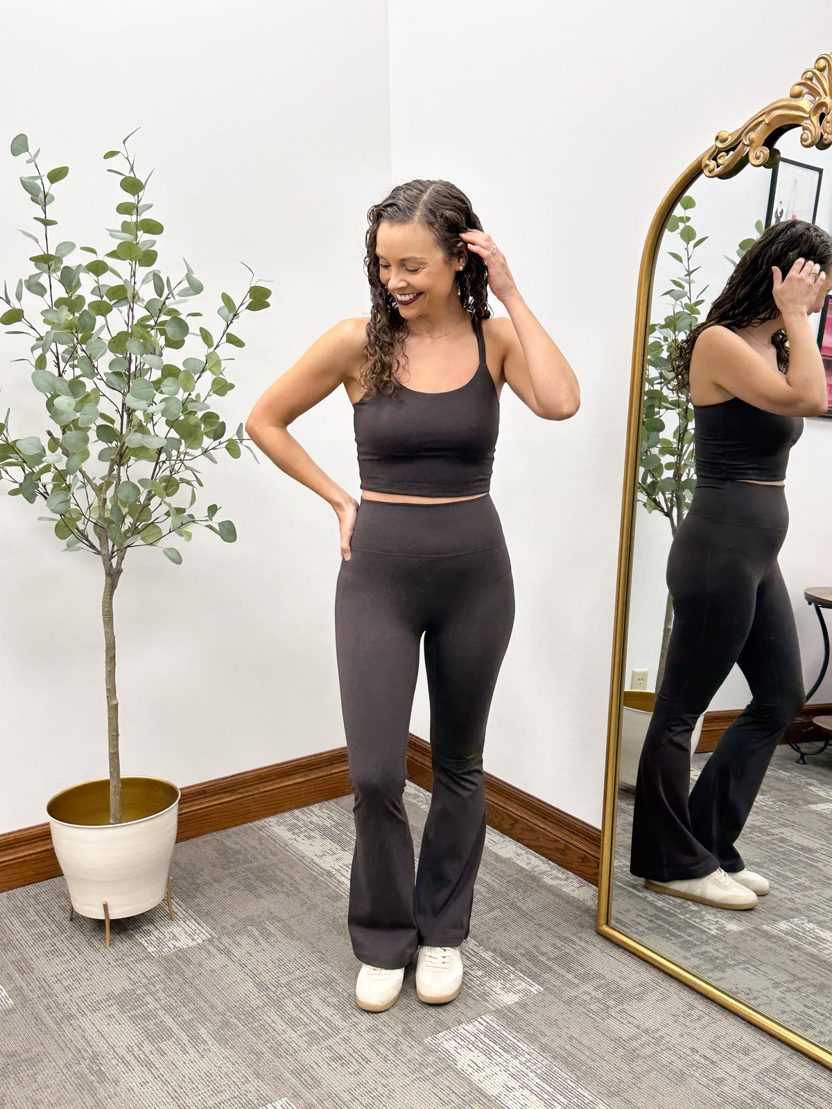 Criss Cross Strap Sports Bra