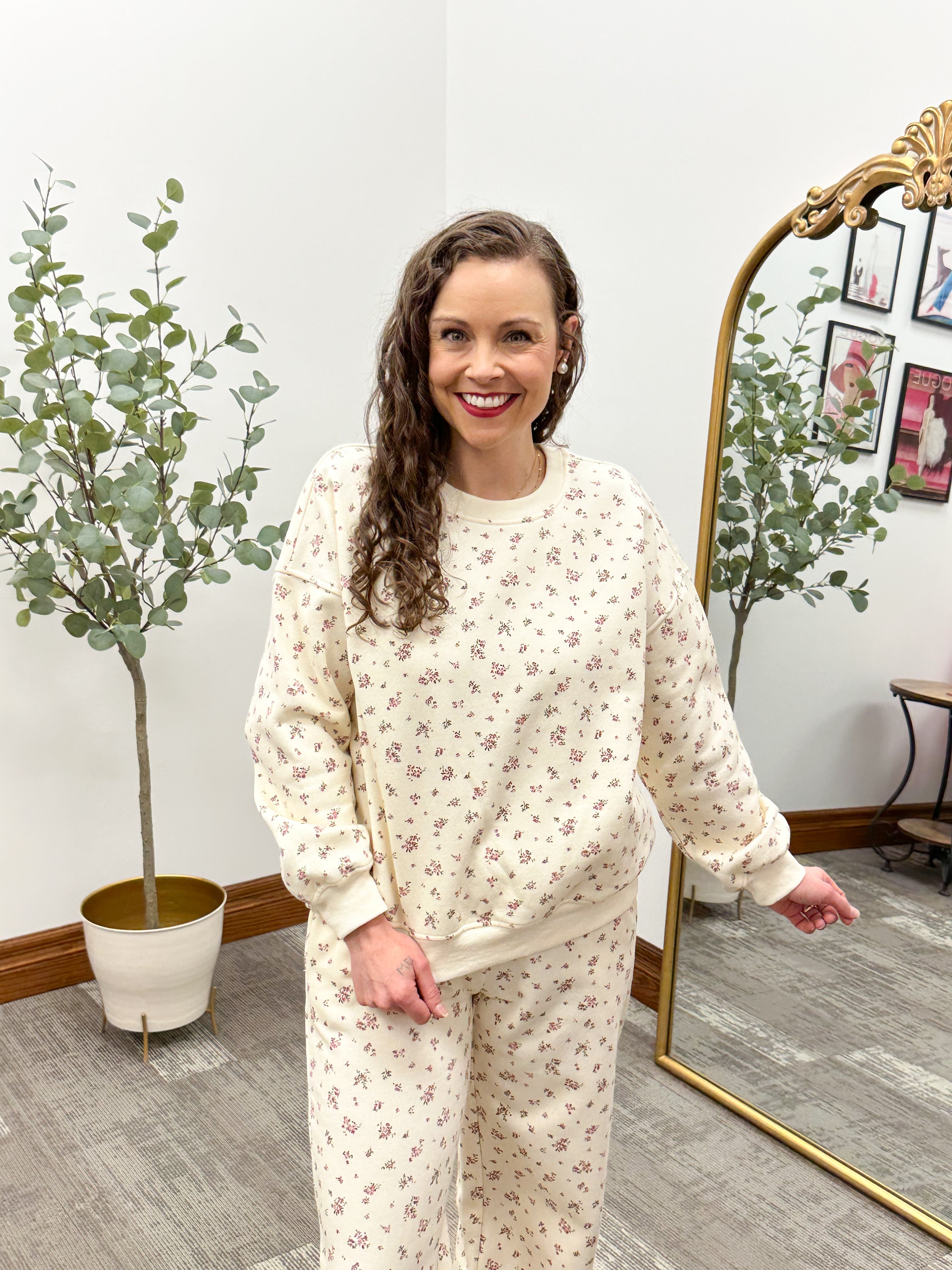 Cream & Floral Sweatshirt