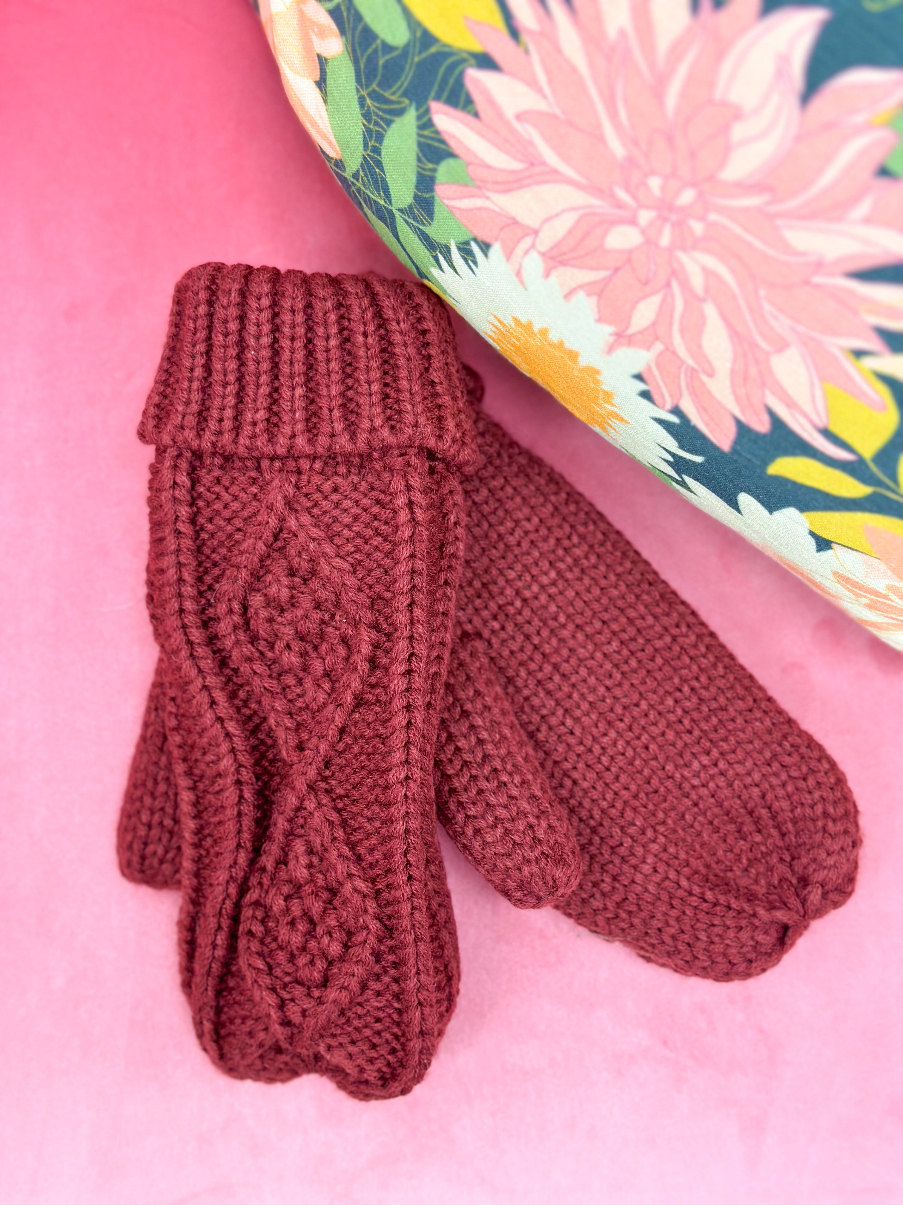 Cable Knit Mittens