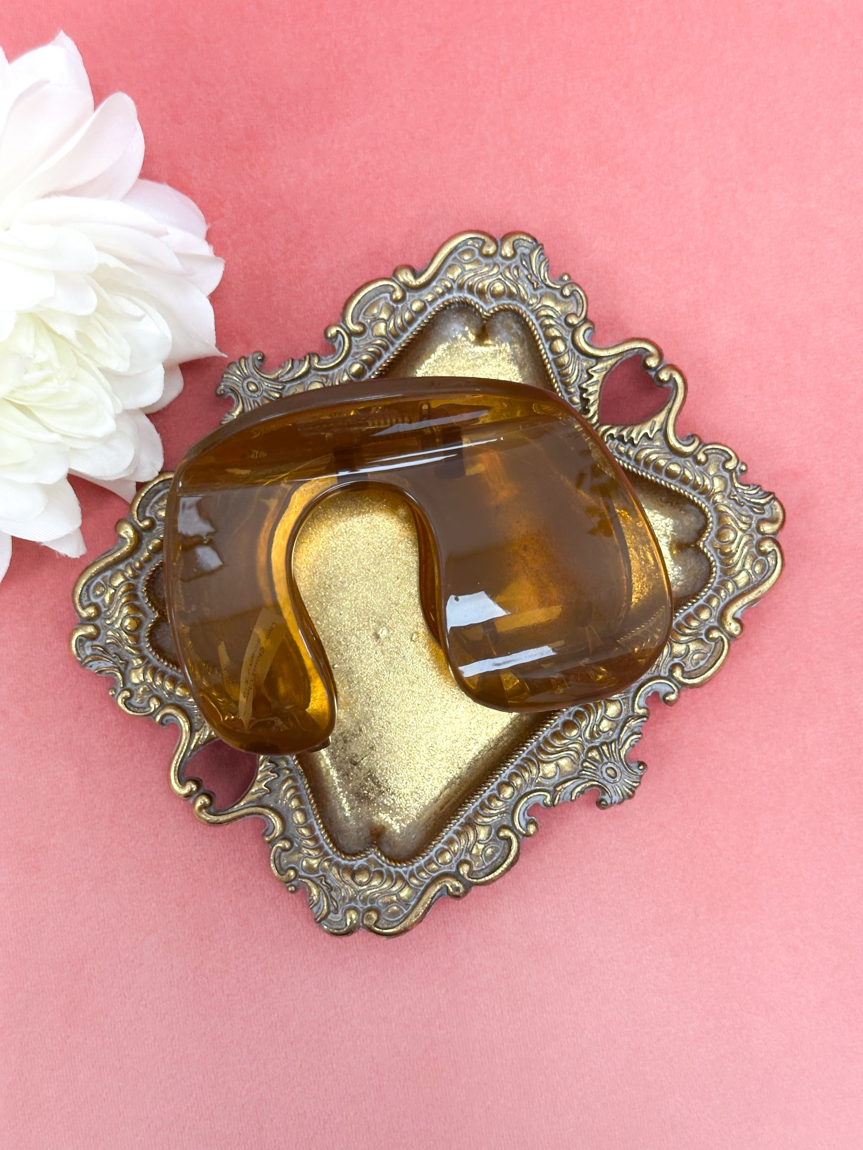 Large Cloud Claw Clip