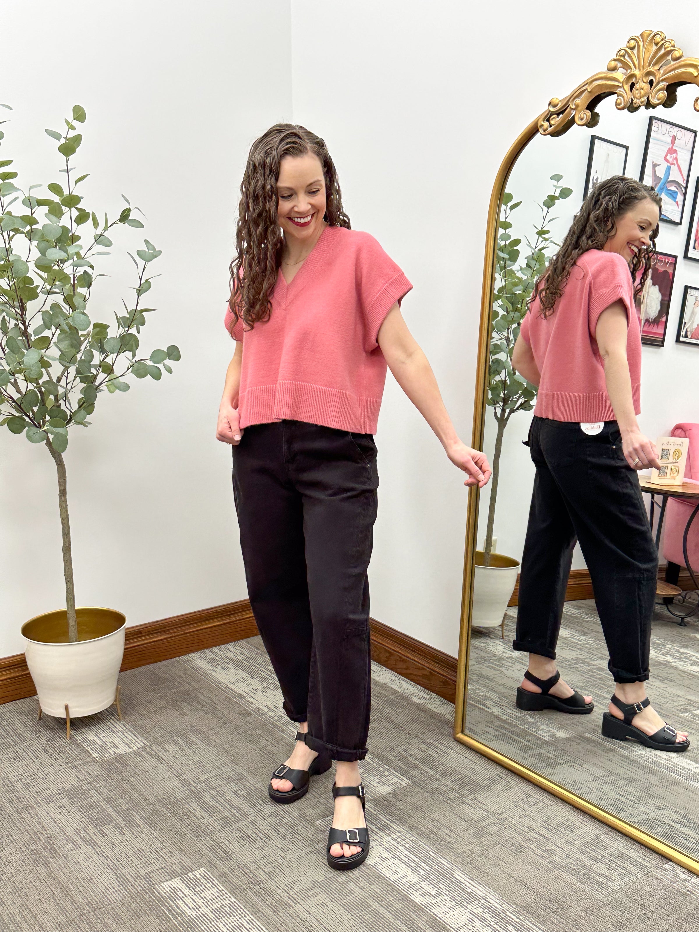 Dark Pink Cropped Sweater Vest