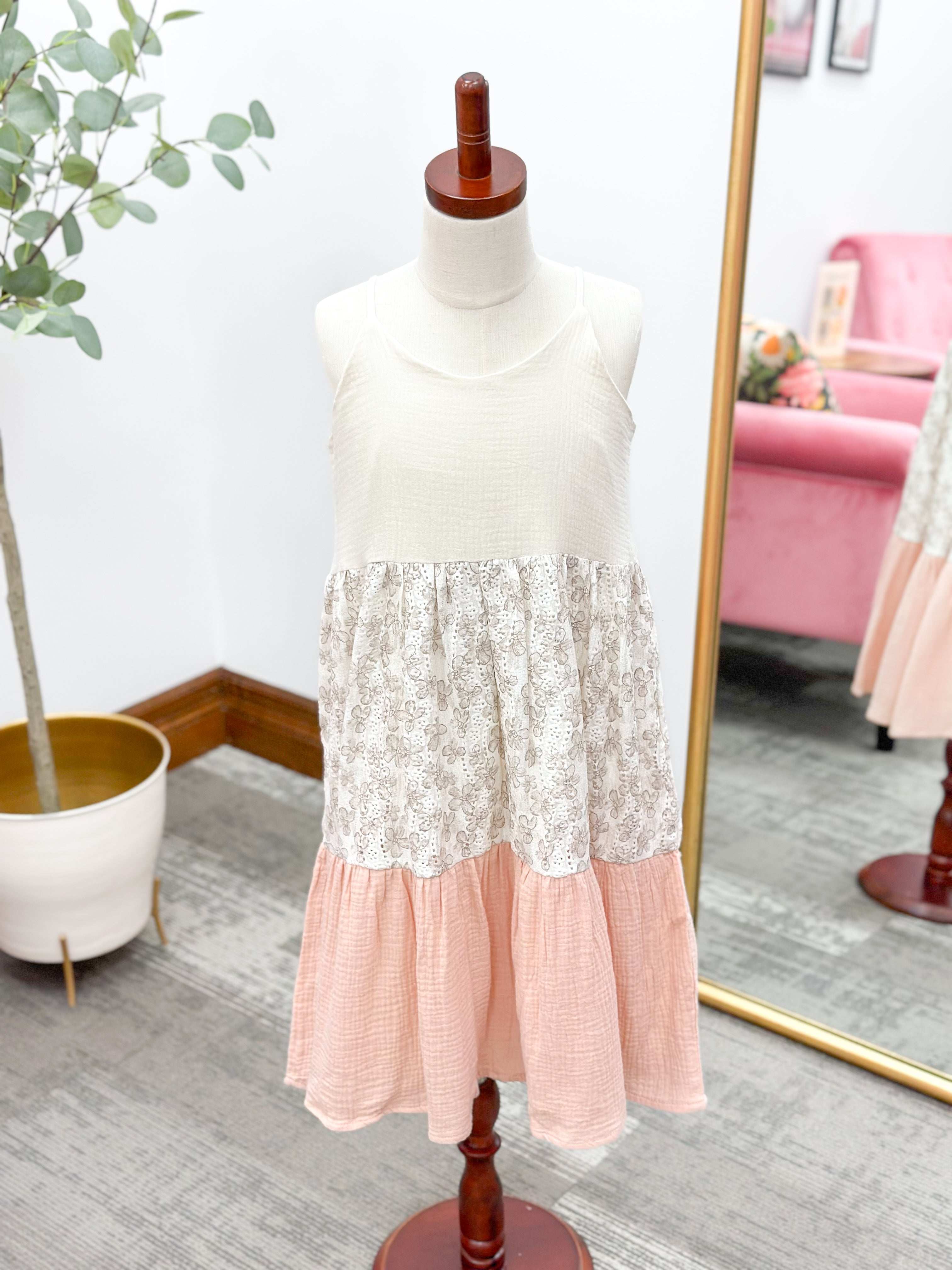 Girls Color Block Floral Detail Dress