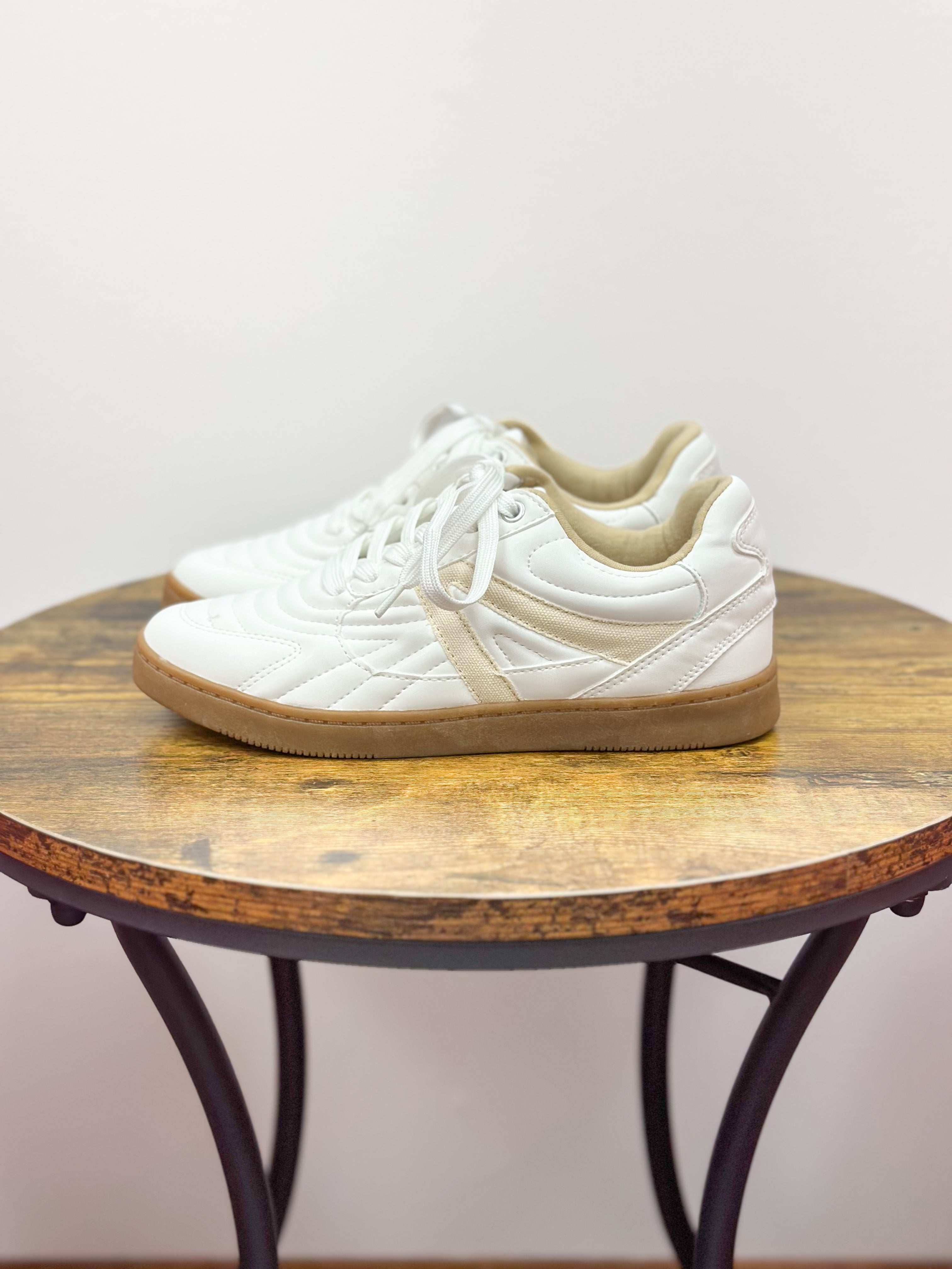 Val White & Beige Flat Sneakers