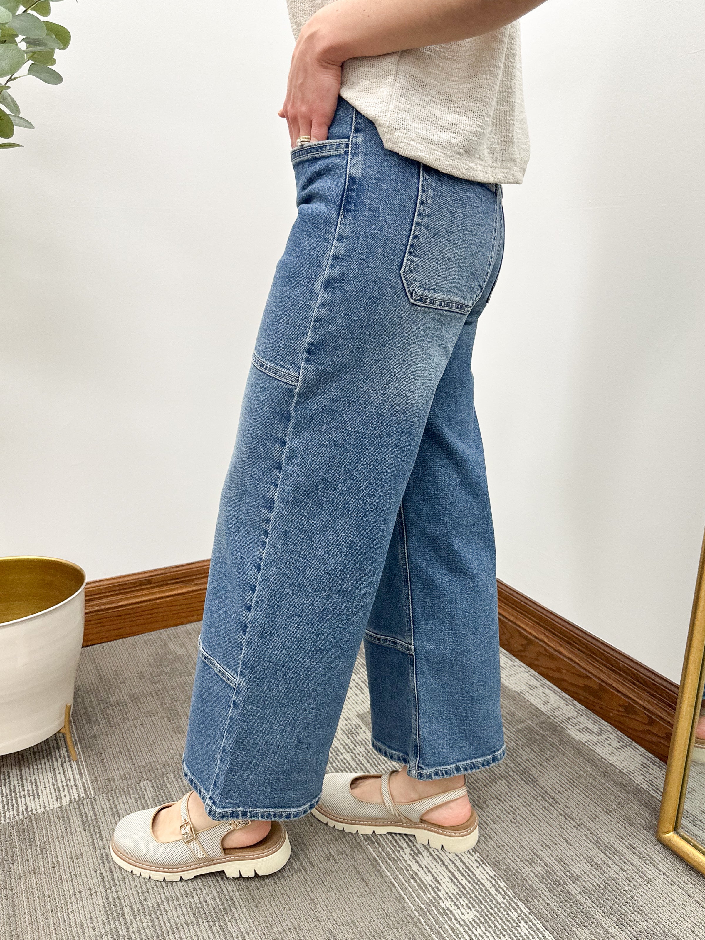 High Rise Cropped Wide Leg Jeans