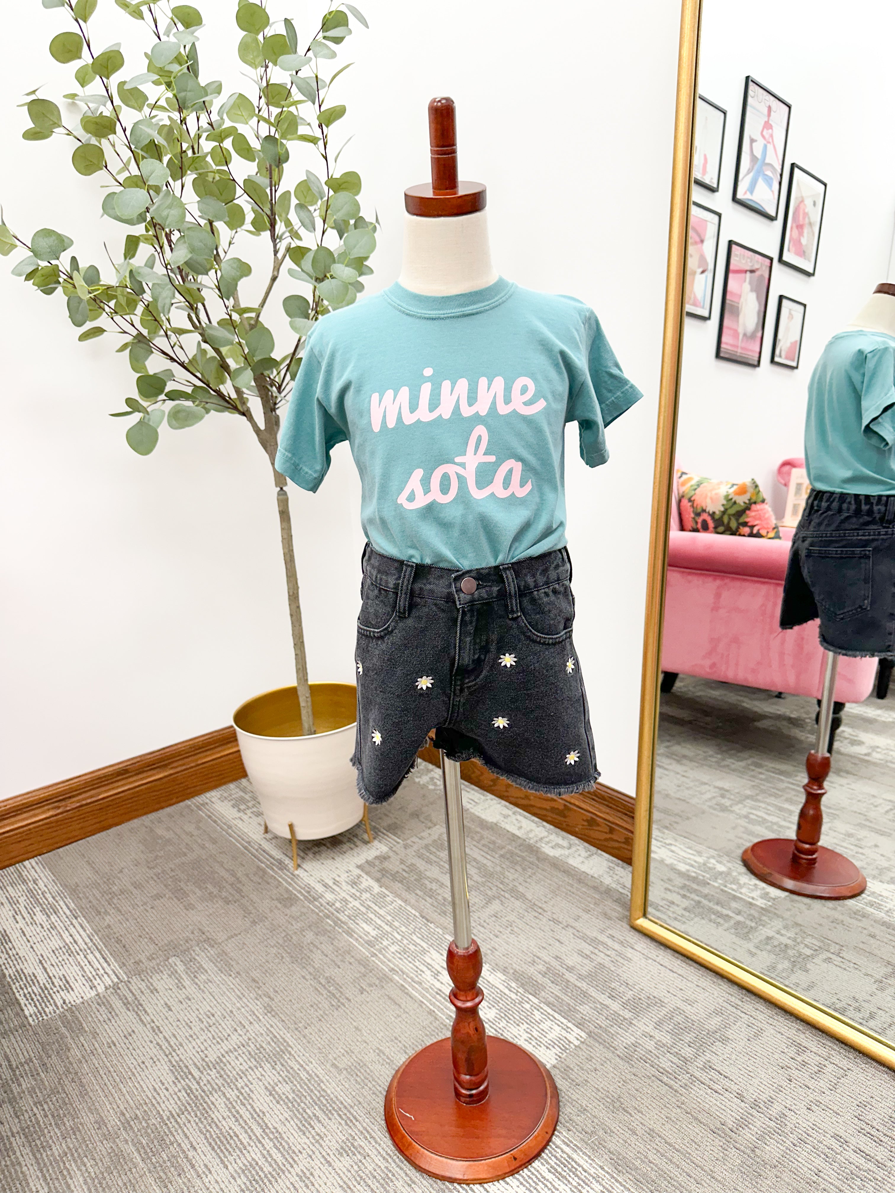 Girls Minnesota Graphic Tee