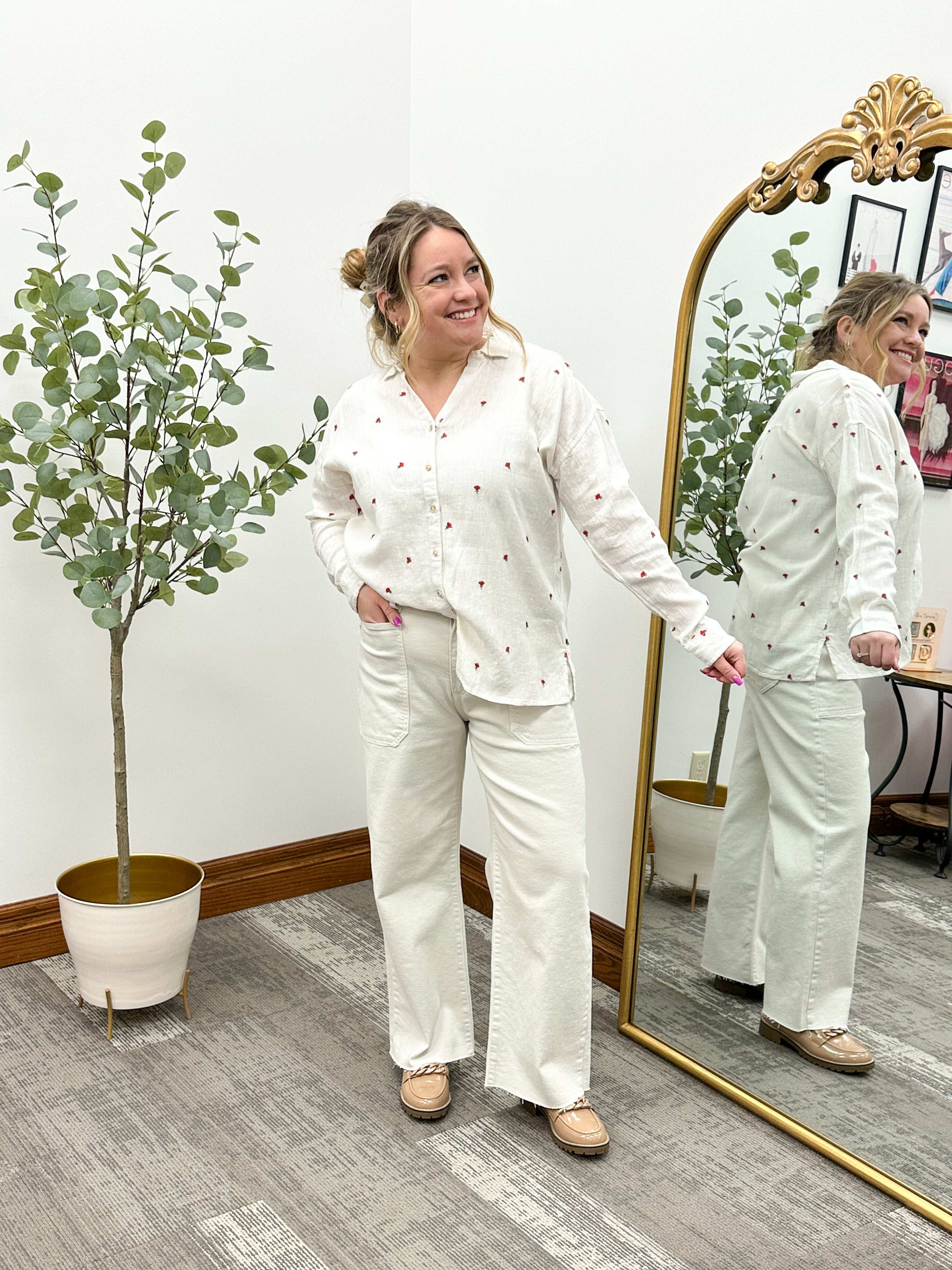 Vena Floral Embroidered Shirt
